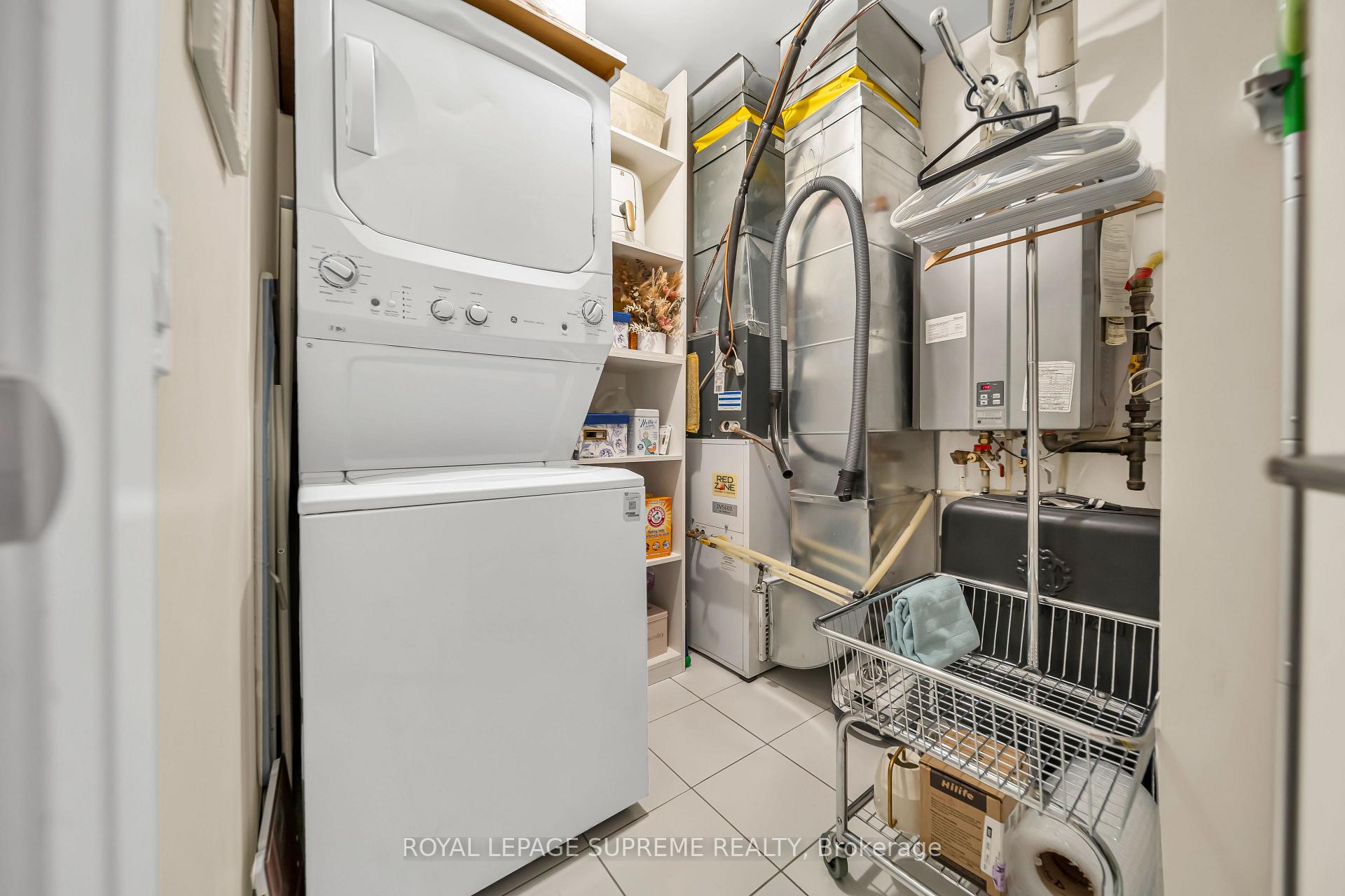 8167 Kipling Avenue 43