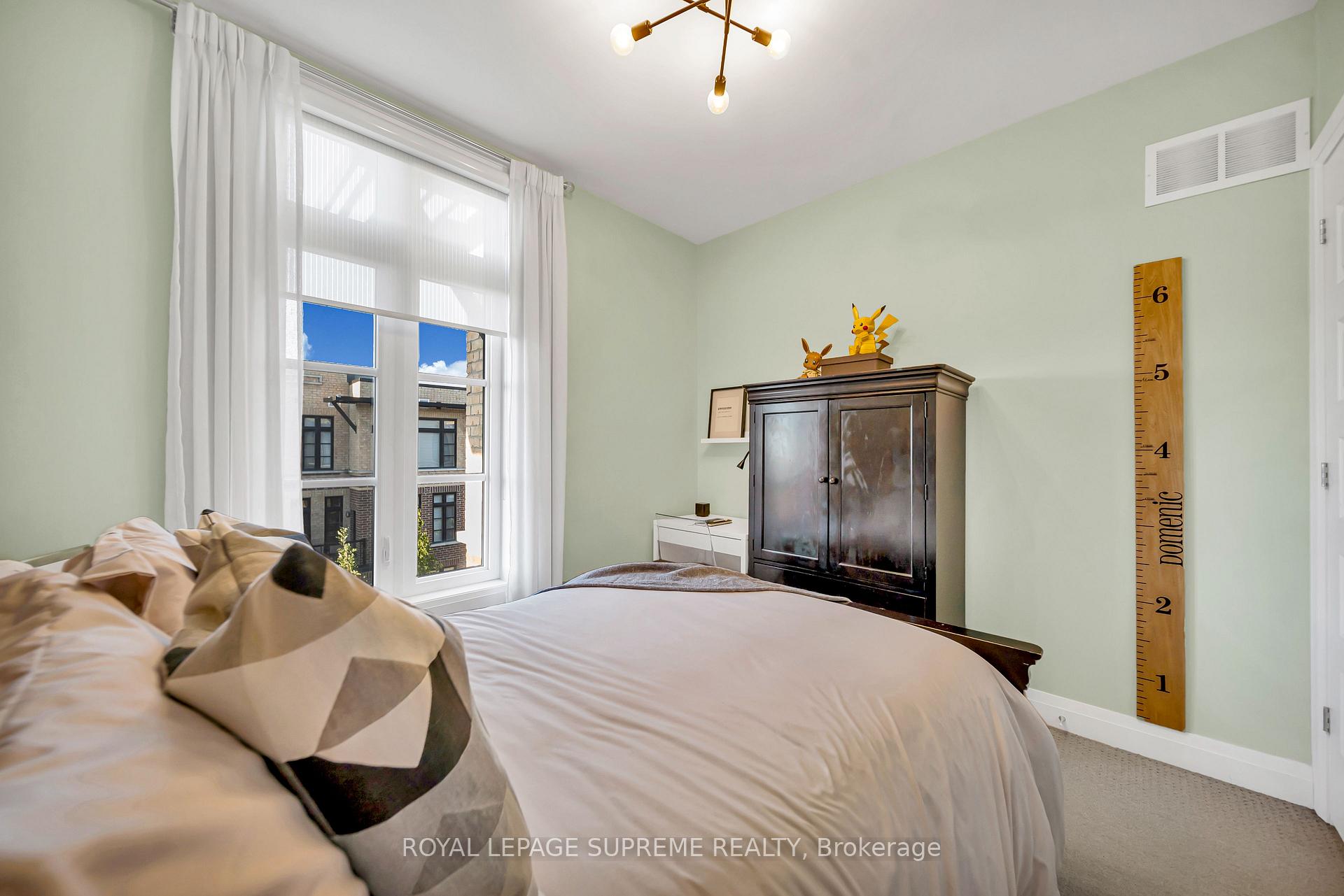 8167 Kipling Avenue 43