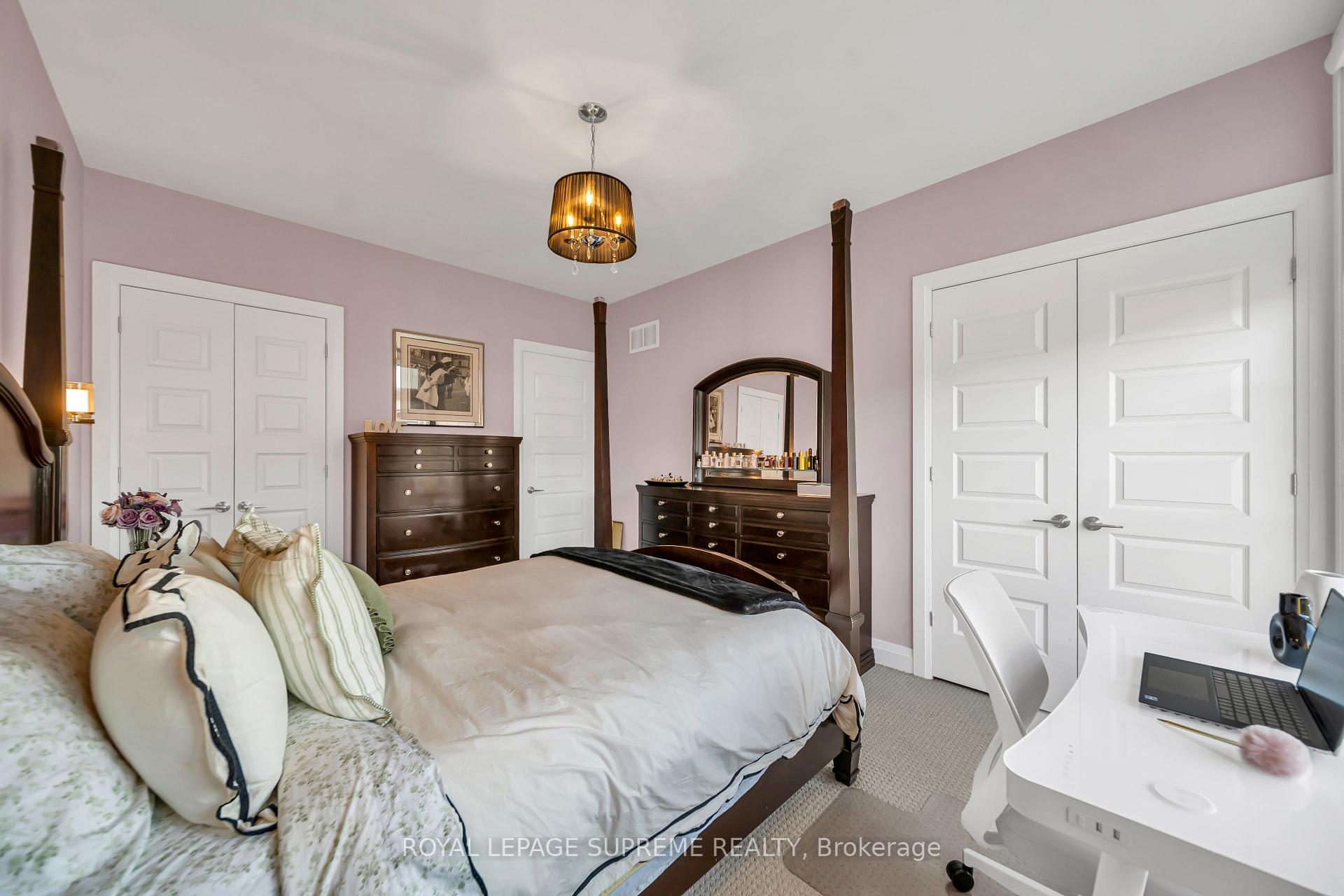 8167 Kipling Avenue 43