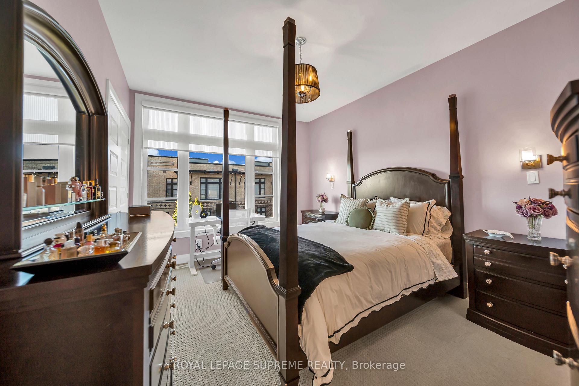 8167 Kipling Avenue 43