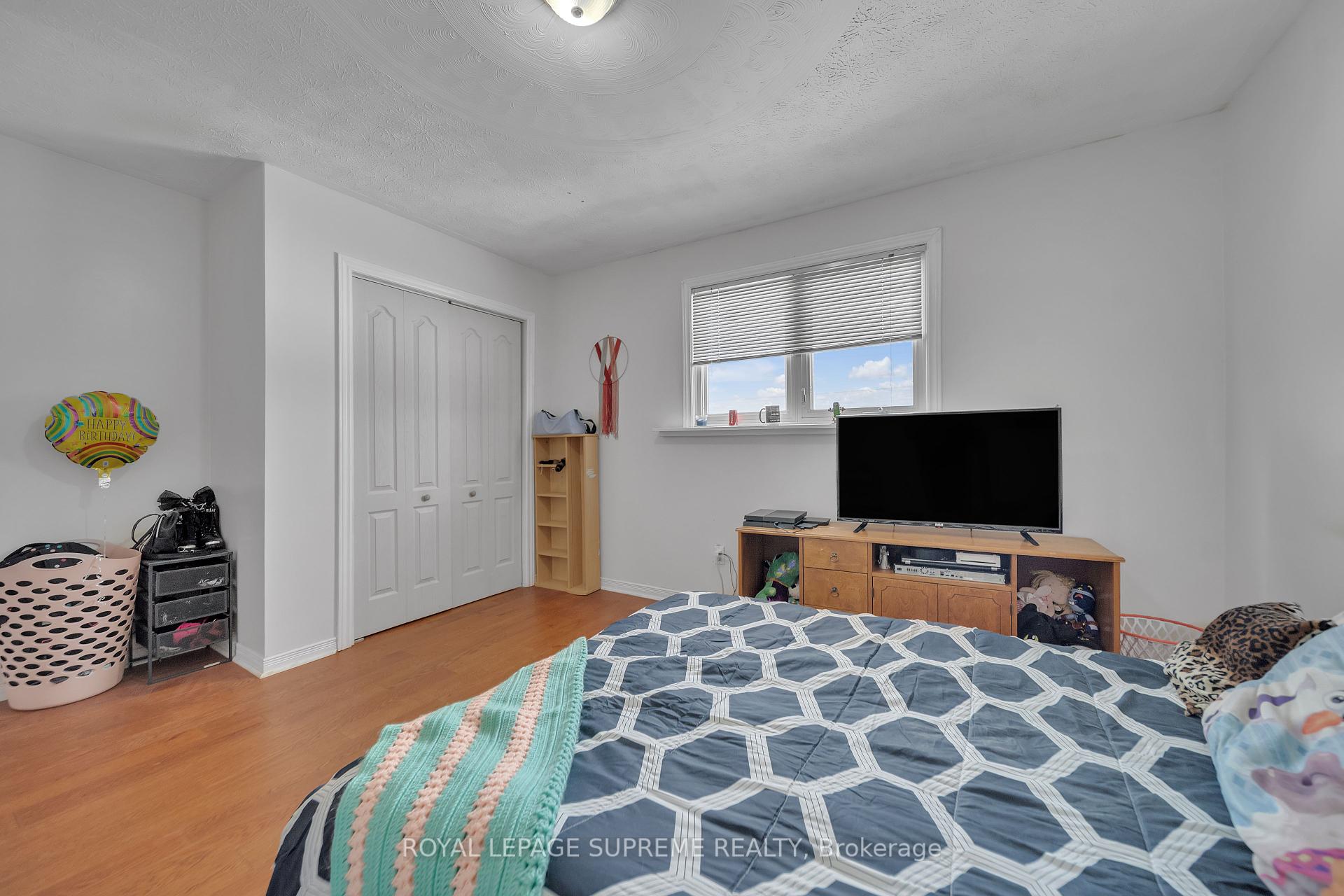 8740 12 Highway, Oro-Medonte