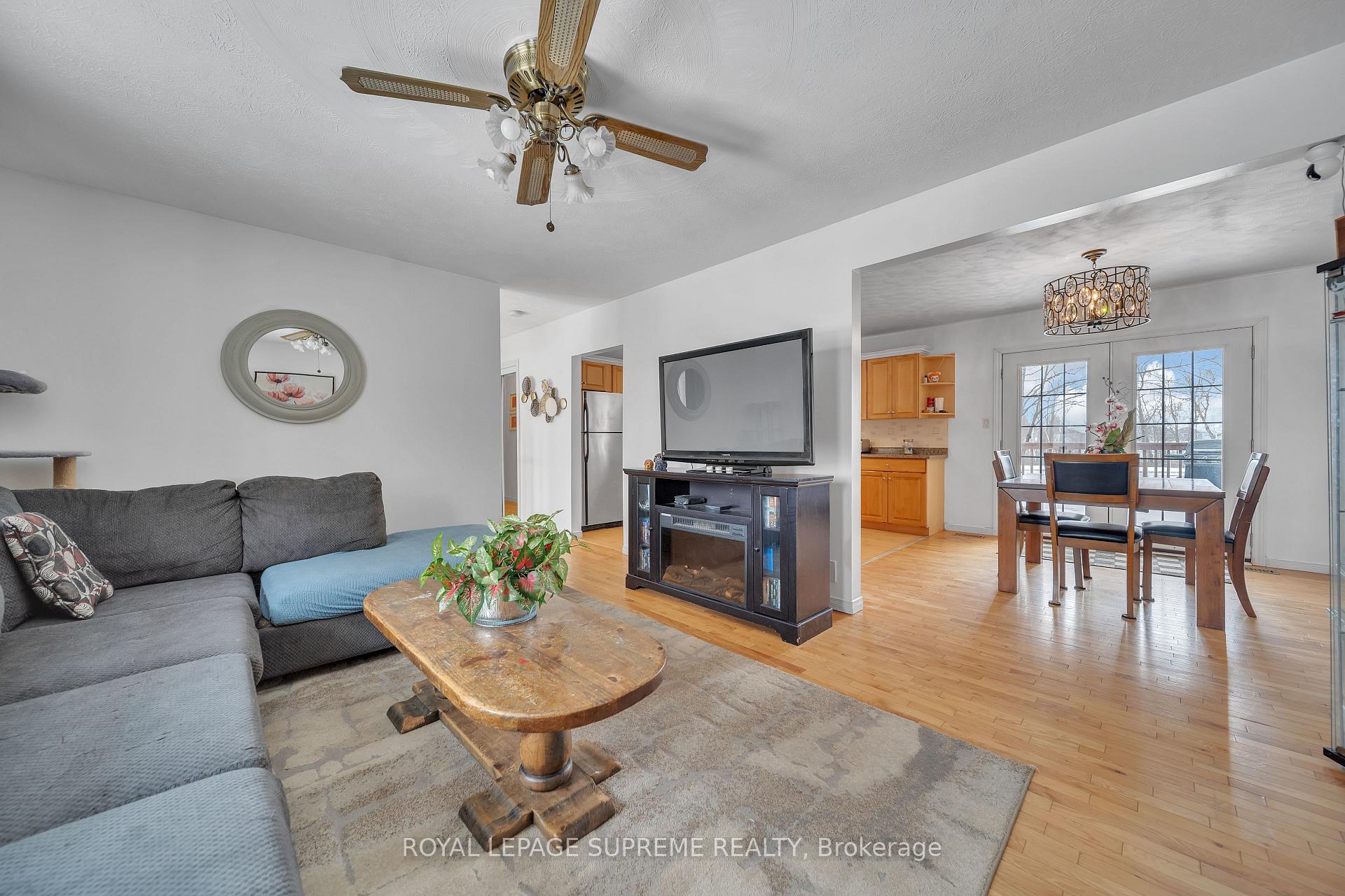 8740 12 Highway, Oro-Medonte