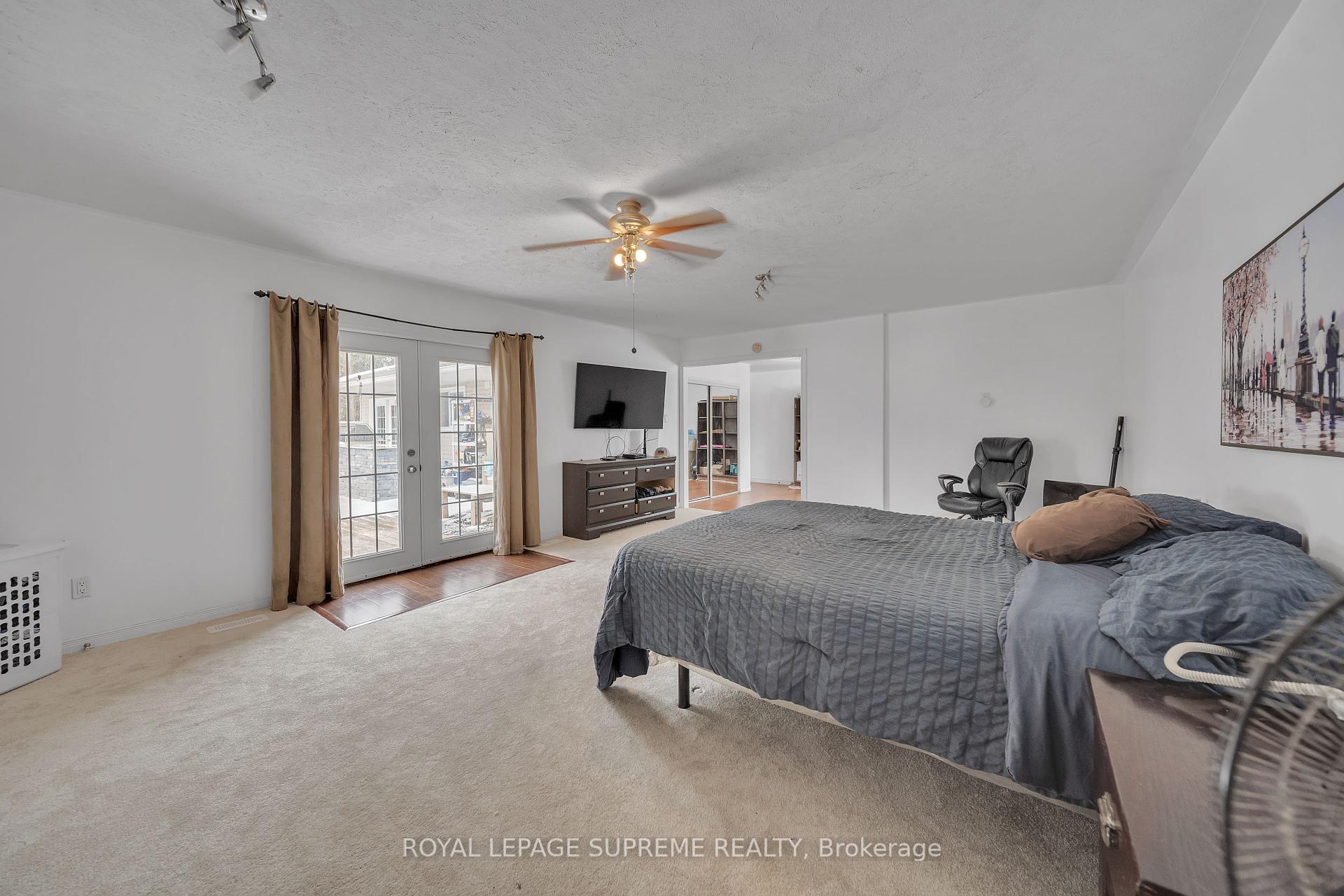 8740 12 Highway, Oro-Medonte