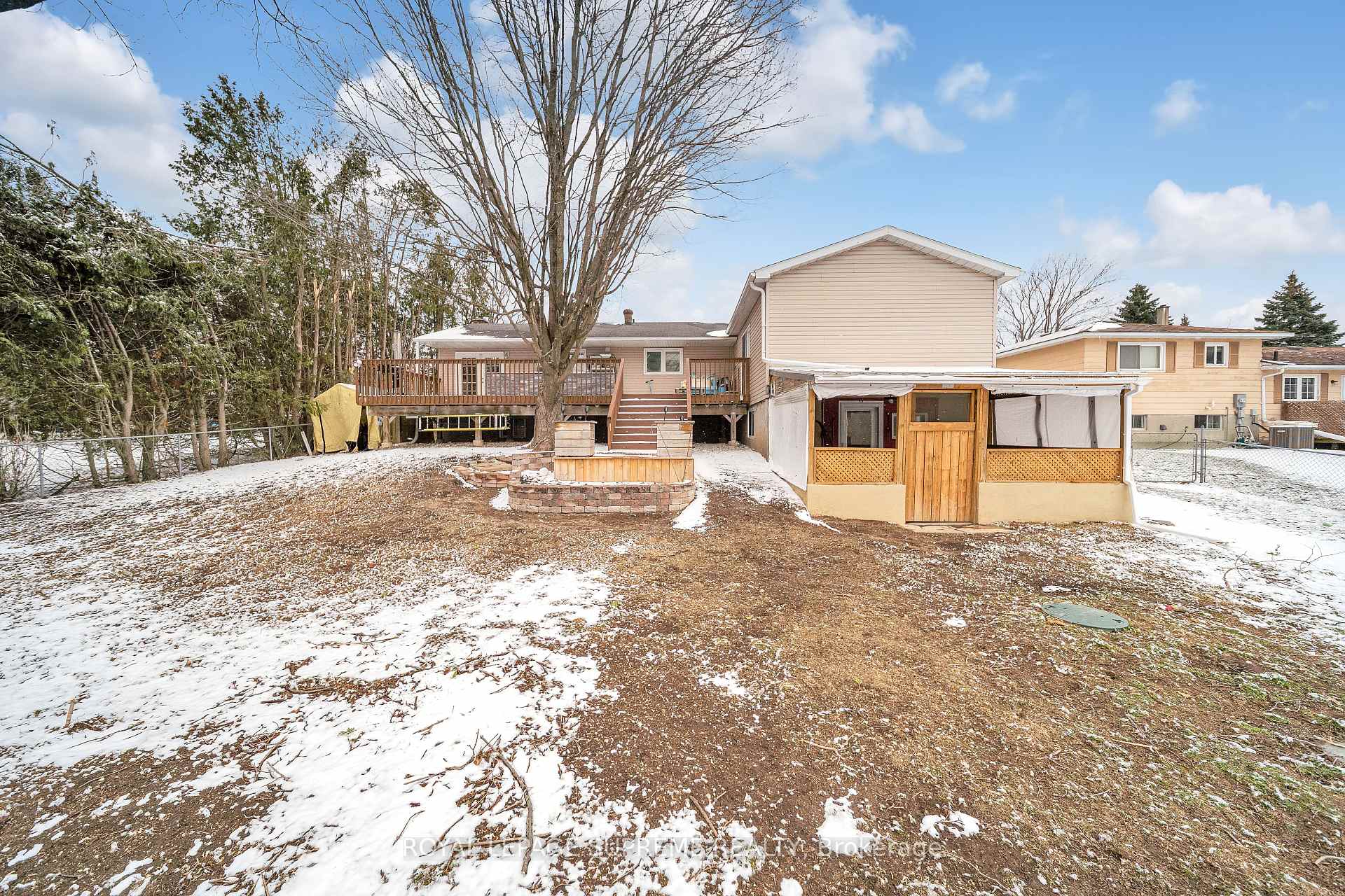 8740 12 Highway, Oro-Medonte