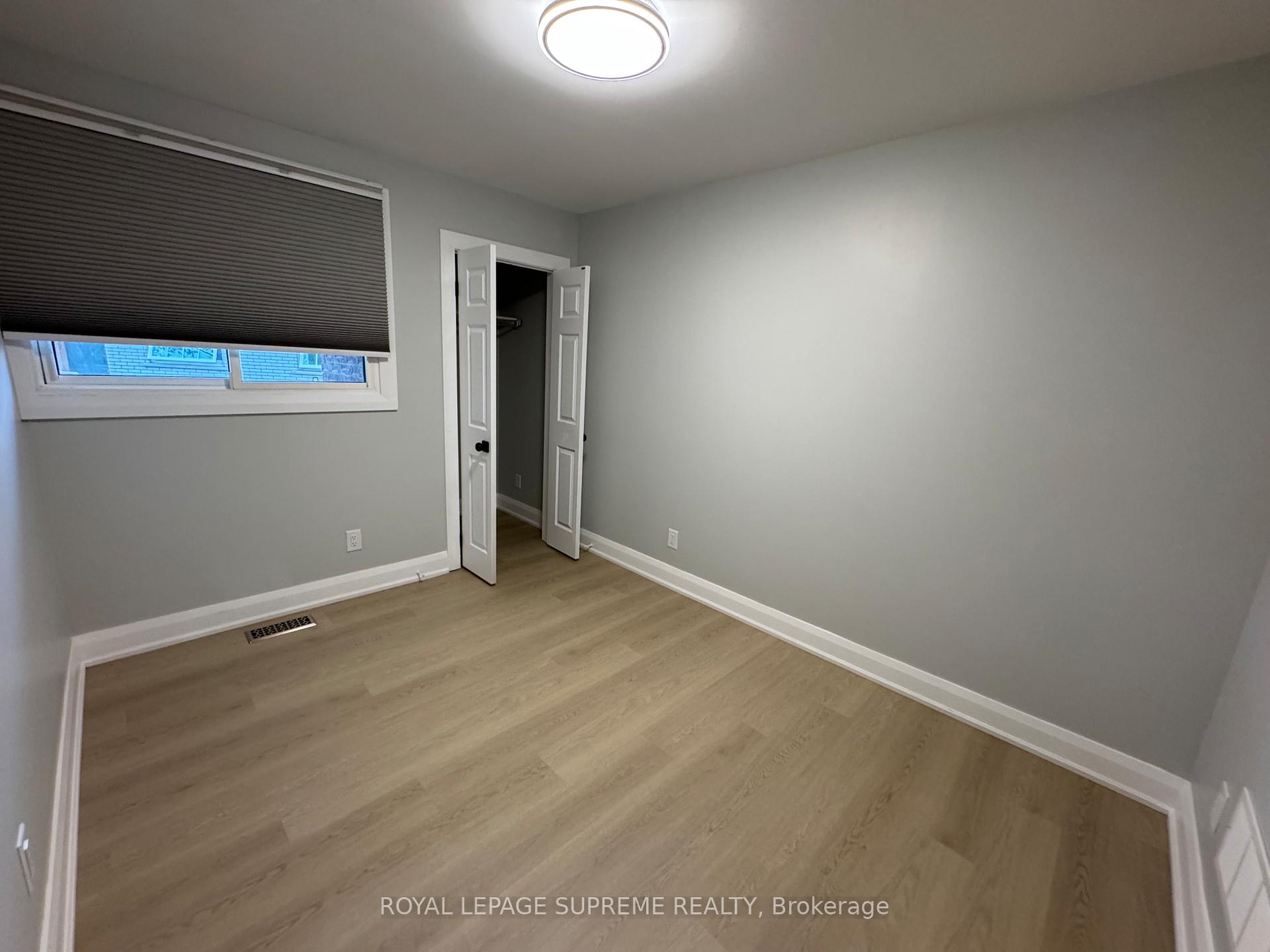 8 Redwood Court Upper