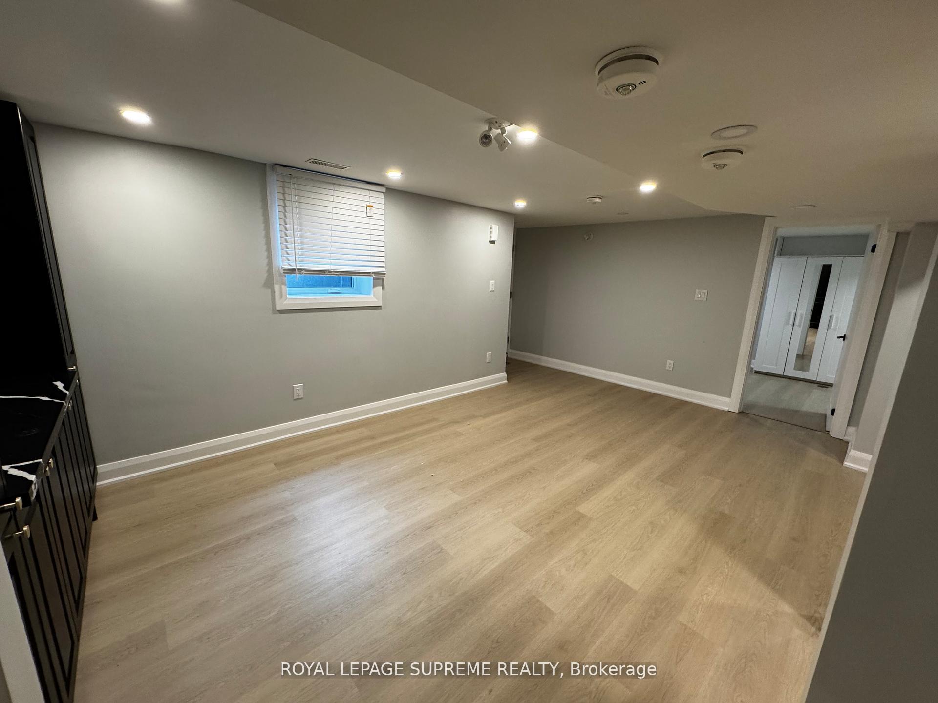 8 Redwood Court Basement