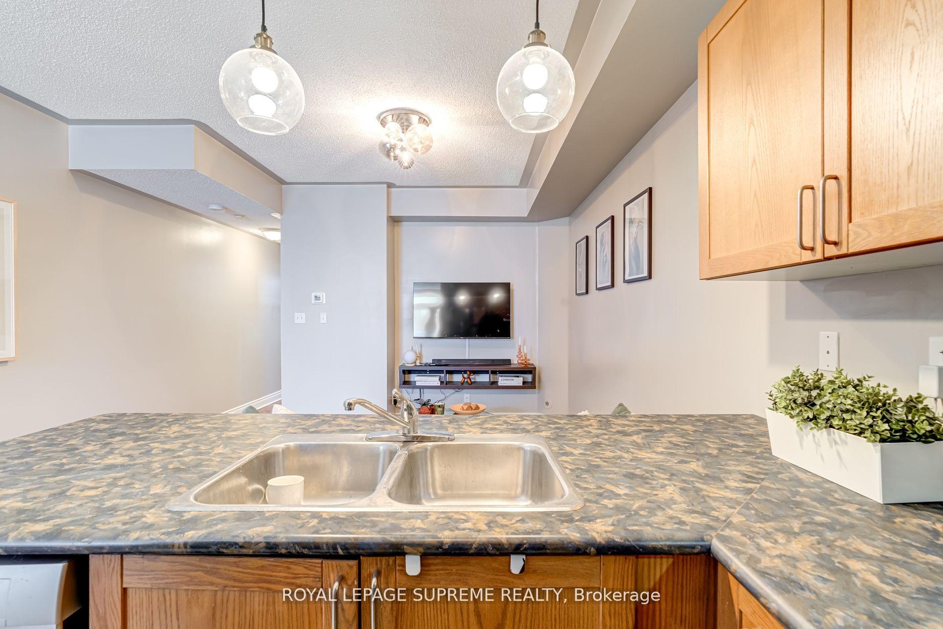 184 Wiltshire Avenue, Toronto