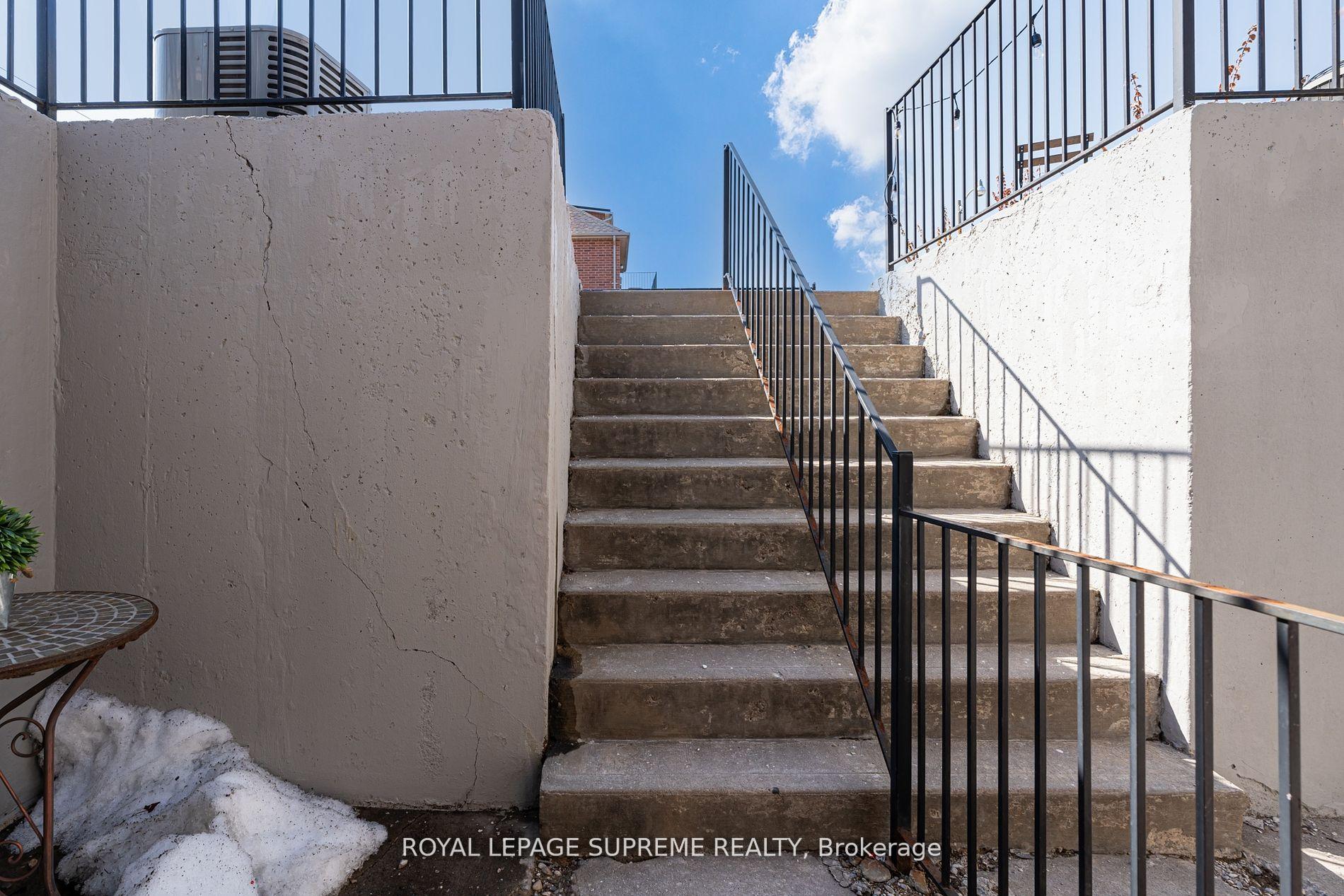 184 Wiltshire Avenue, Toronto