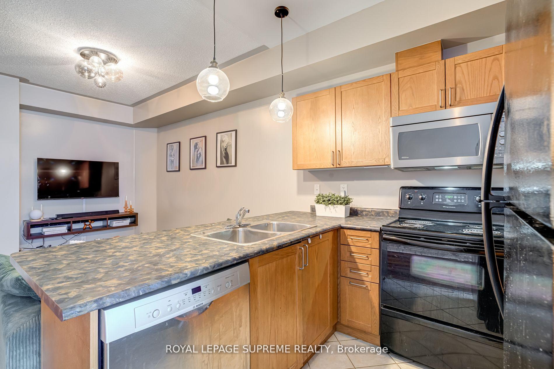 184 Wiltshire Avenue, Toronto
