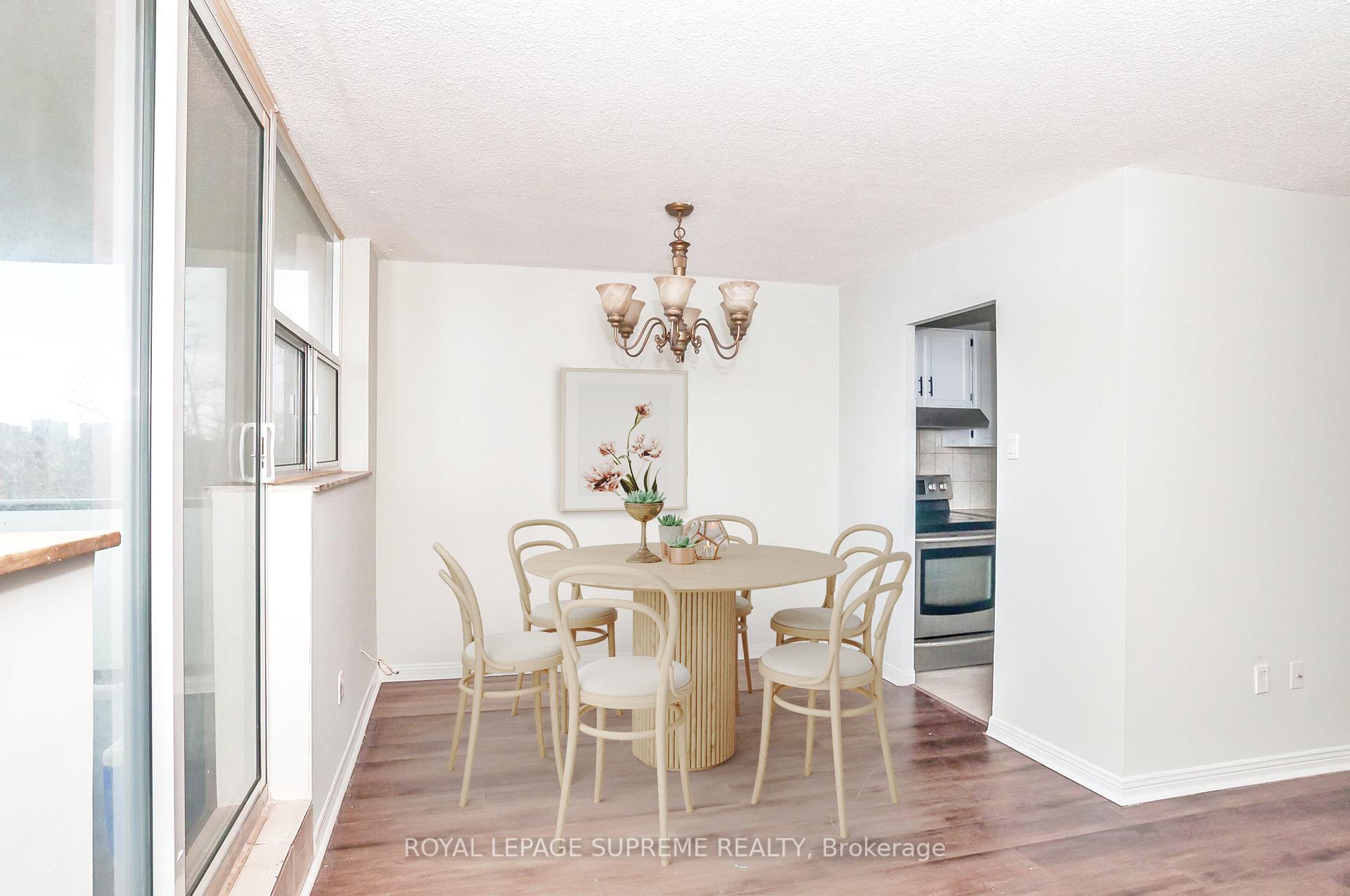 2130 Weston Road 501, Toronto W04 Unit: 501