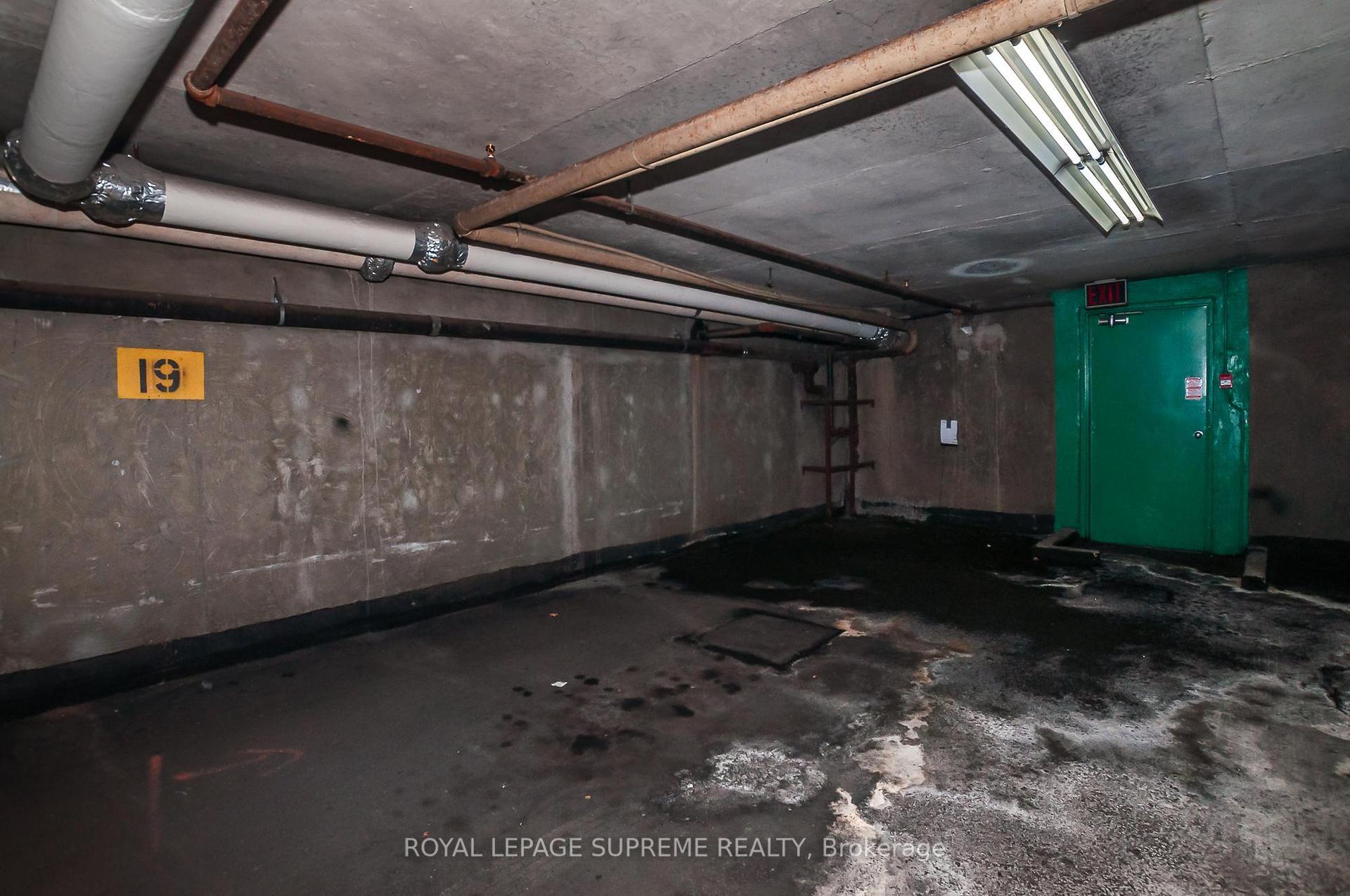 2130 Weston Road 501, Toronto W04 Unit: 501