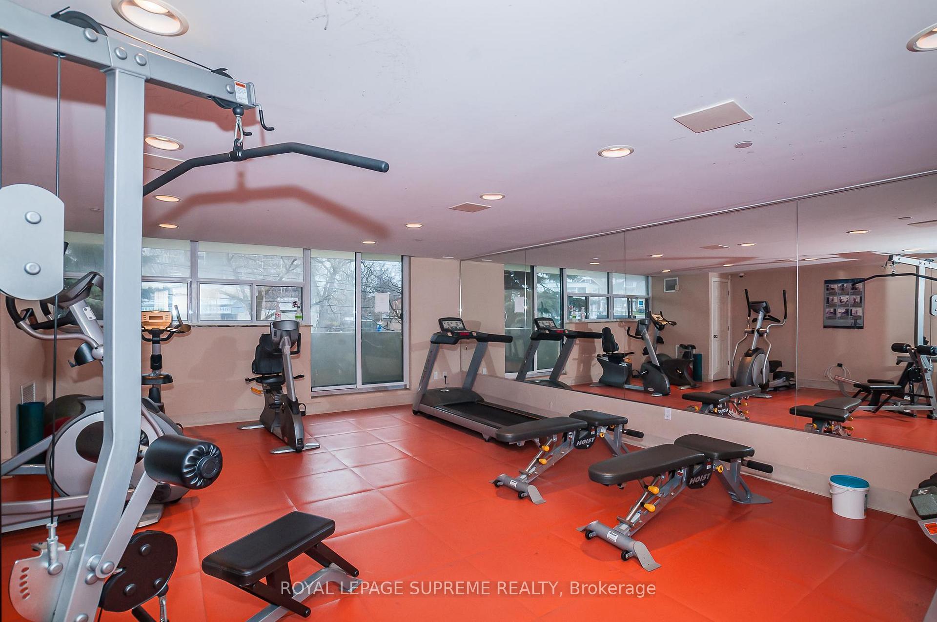 2130 Weston Road 501, Toronto W04 Unit: 501