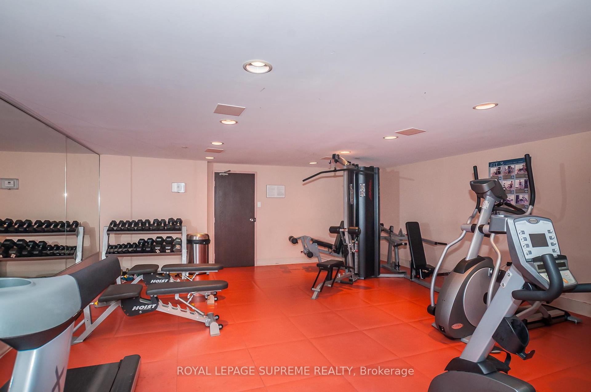 2130 Weston Road 501, Toronto W04 Unit: 501