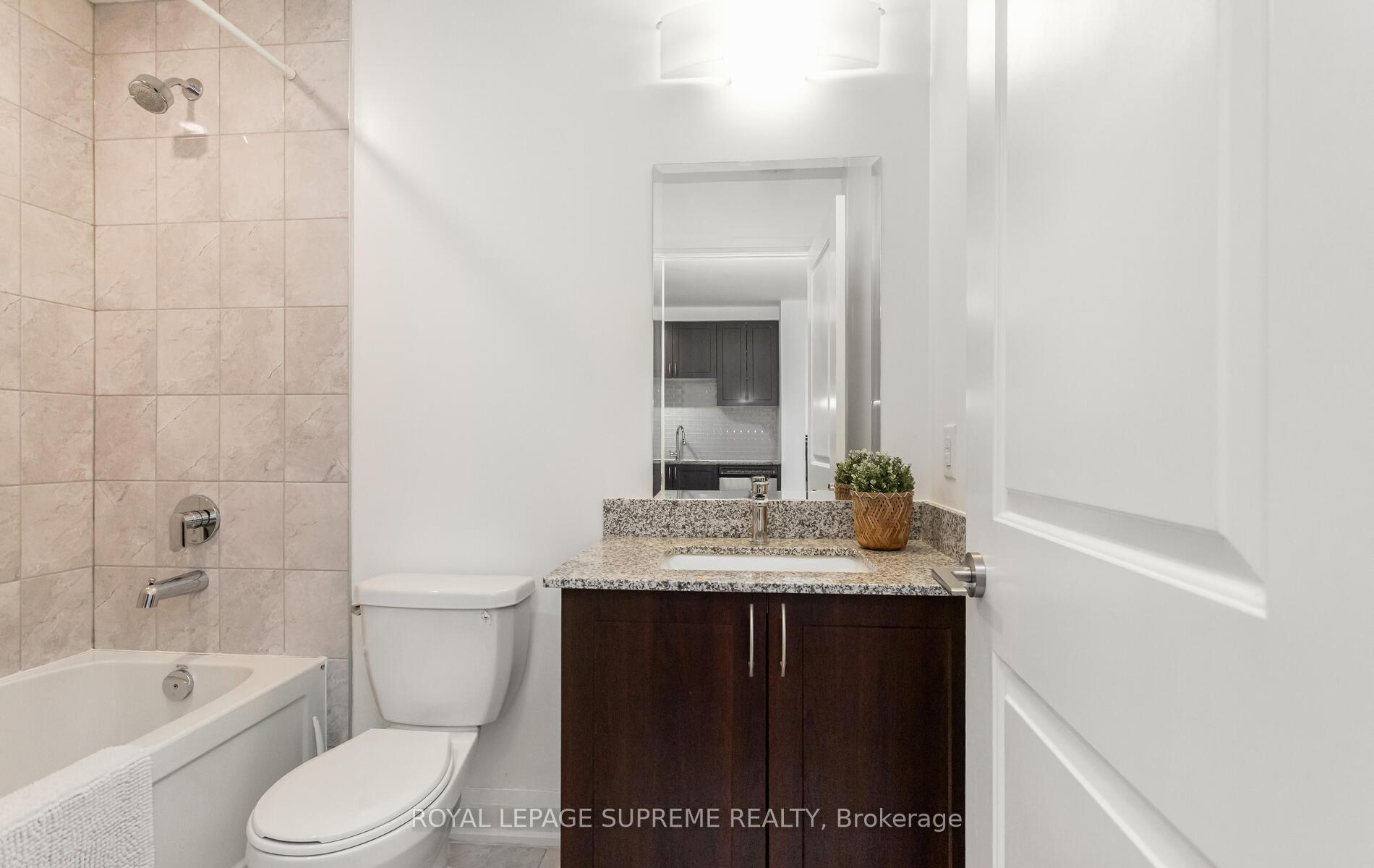 #903 - 2800 Keele Street, Toronto Unit: 903