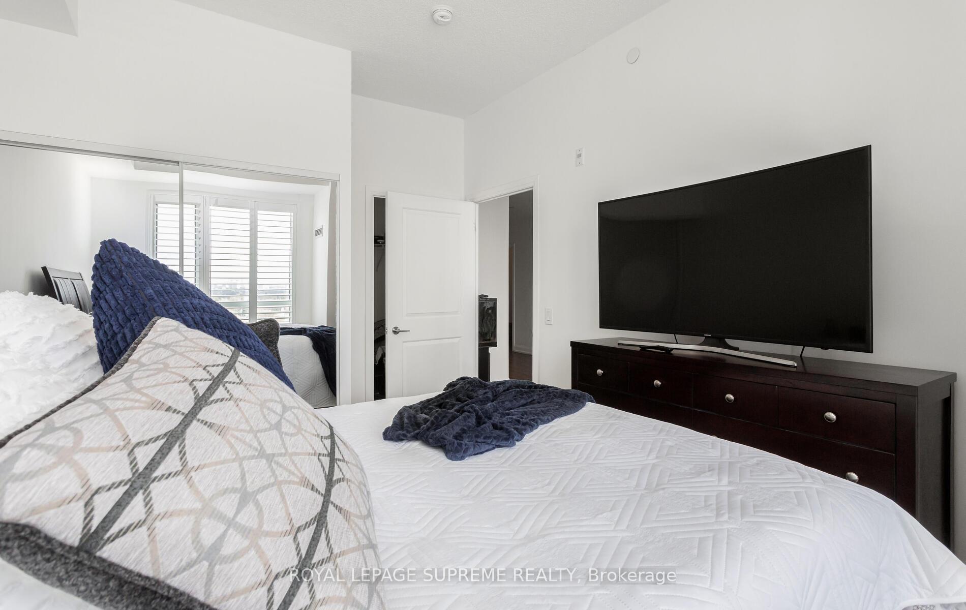#903 - 2800 Keele Street, Toronto Unit: 903