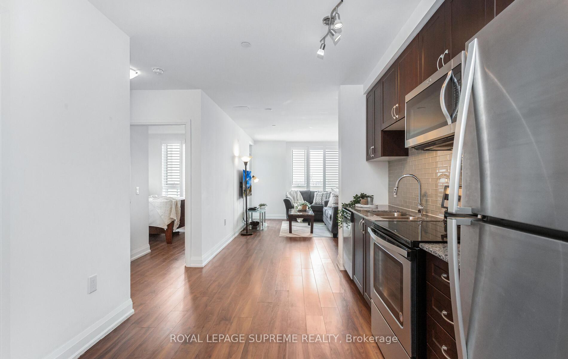#903 - 2800 Keele Street, Toronto Unit: 903