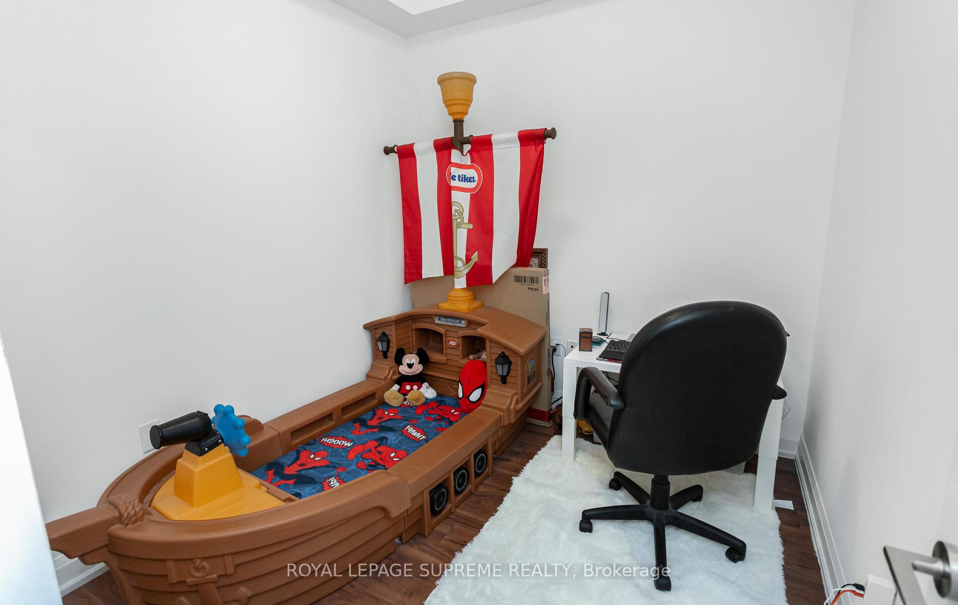 #903 - 2800 Keele Street, Toronto Unit: 903