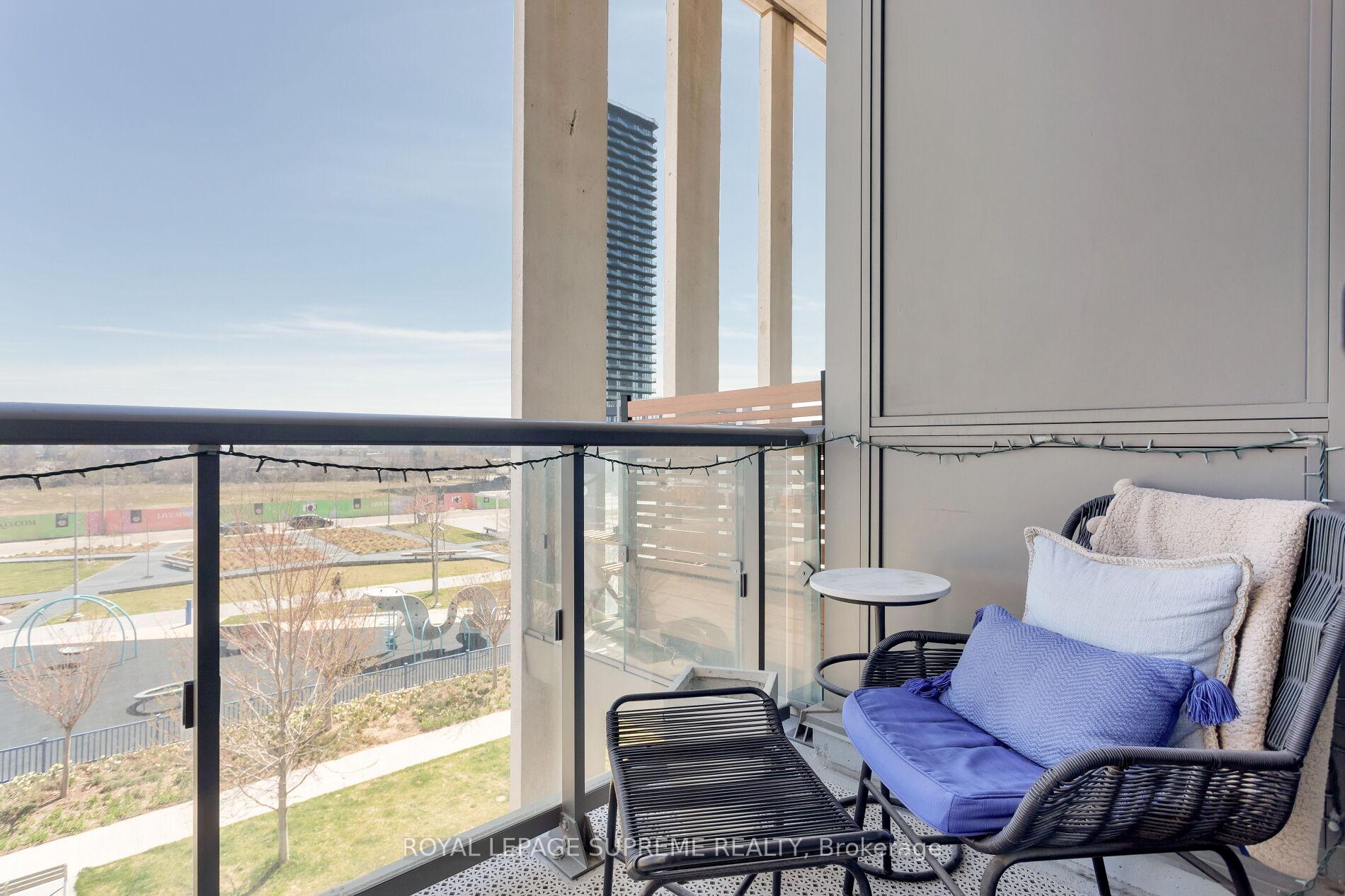 #306 - 17 Zorra Street, Toronto Unit: 306