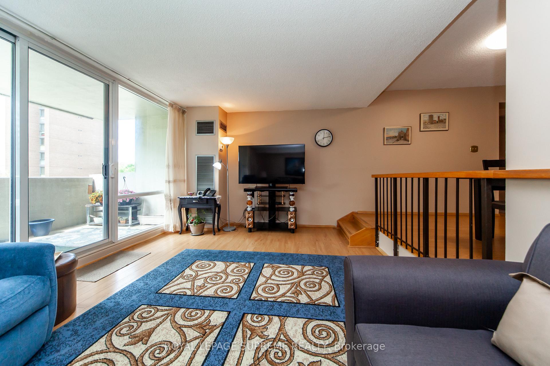 270 Scarlett Road 205