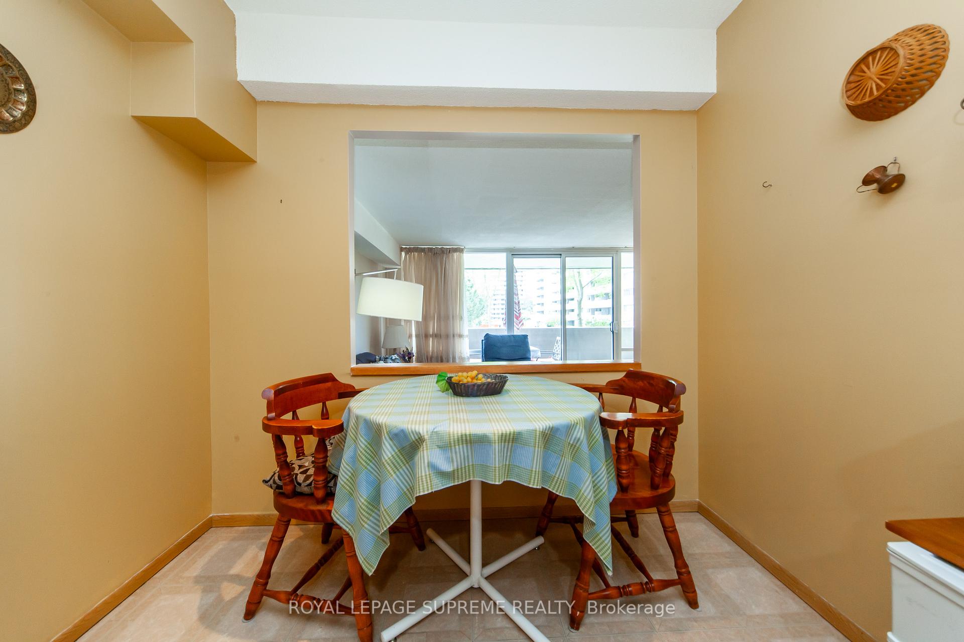 270 Scarlett Road 205