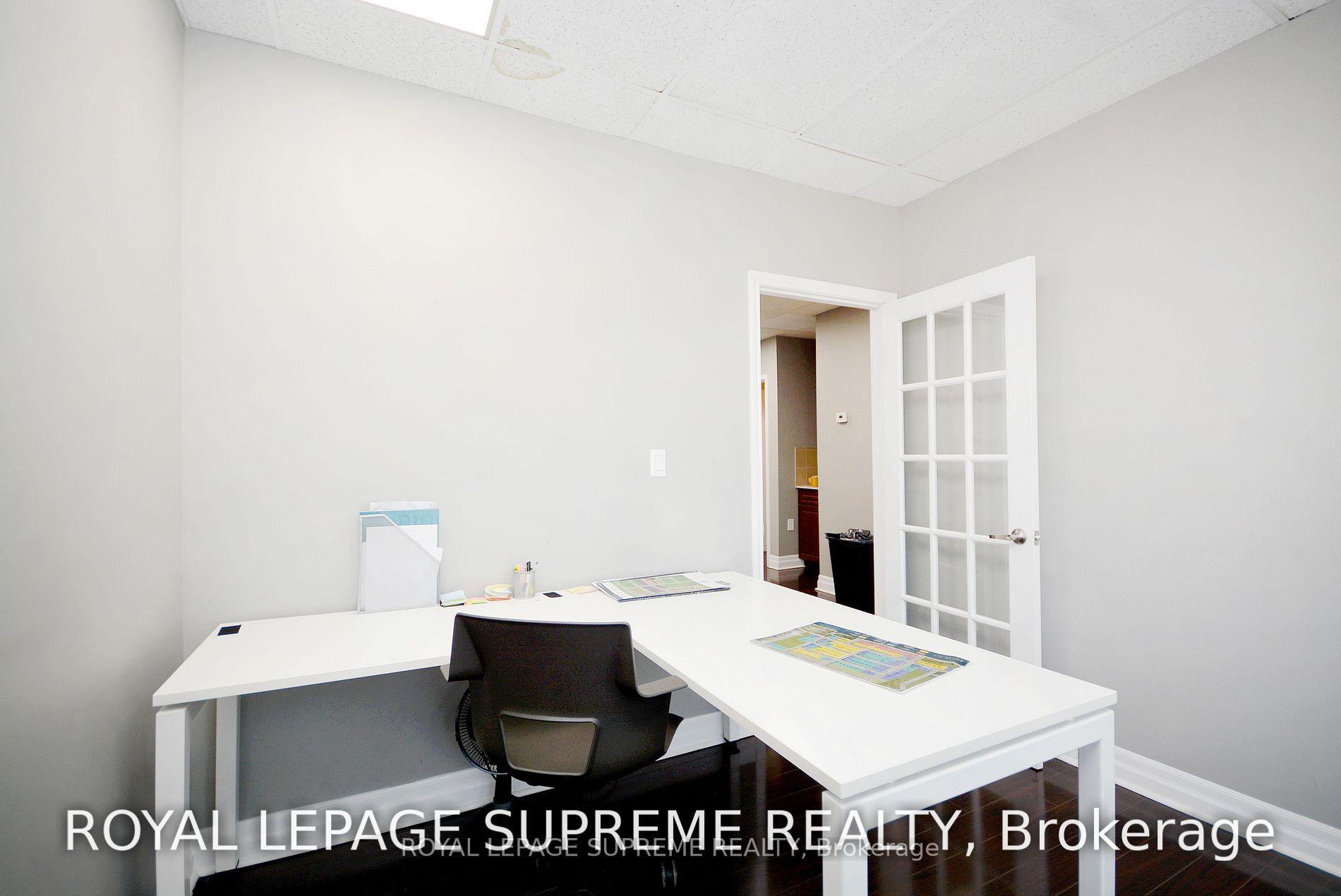#45 - 2355 Derry Road Unit: 45