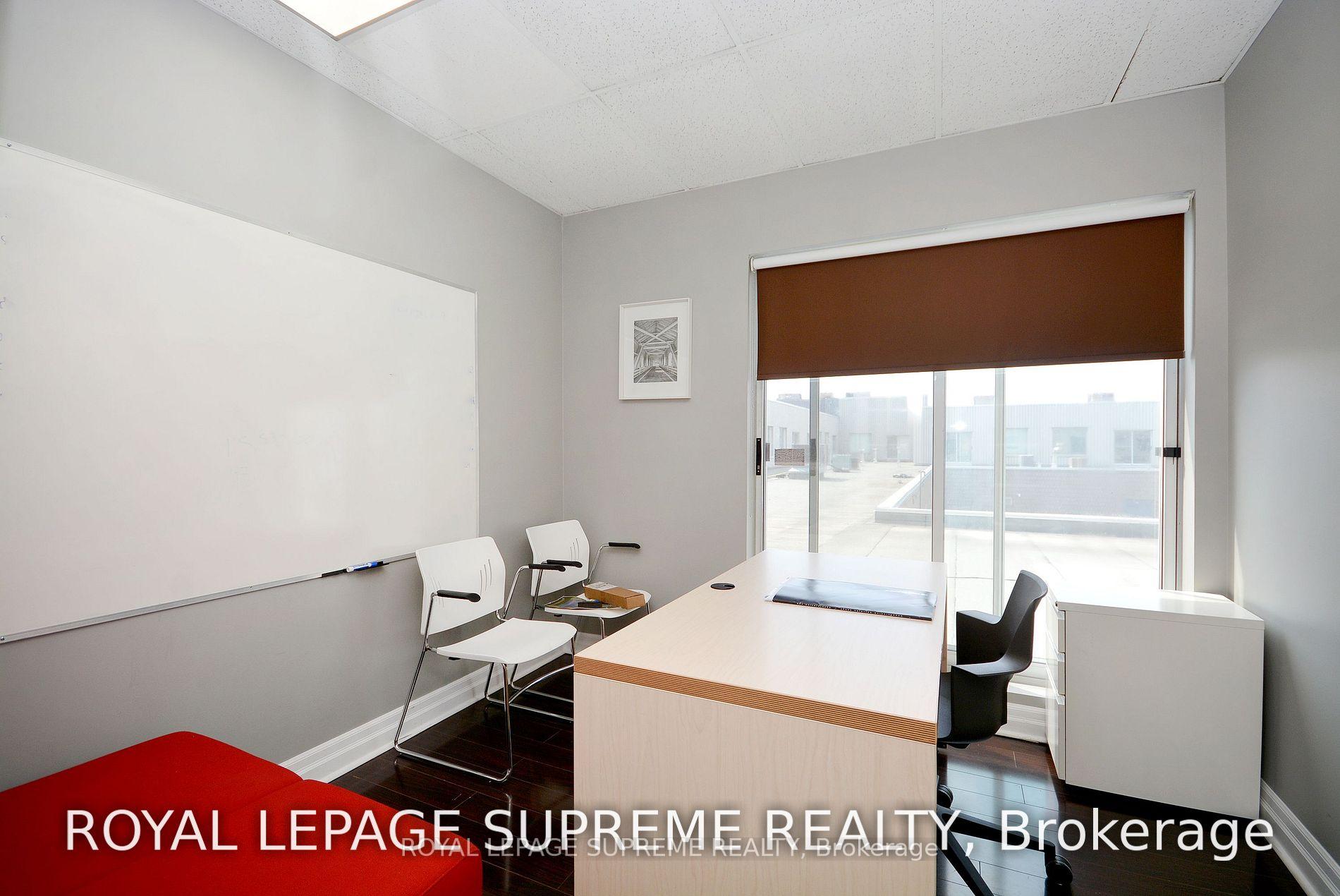 #45 - 2355 Derry Road Unit: 45