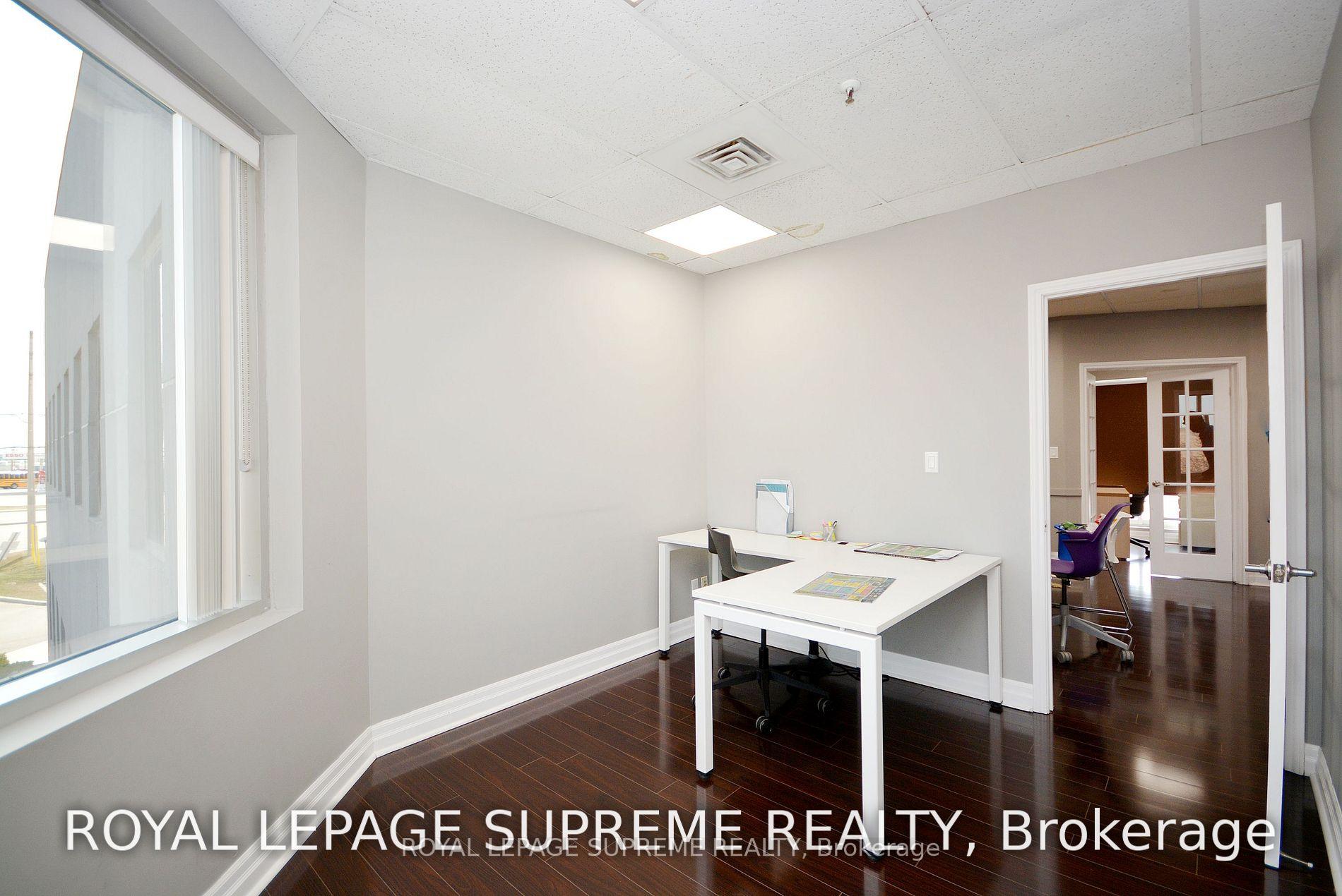 #45 - 2355 Derry Road Unit: 45