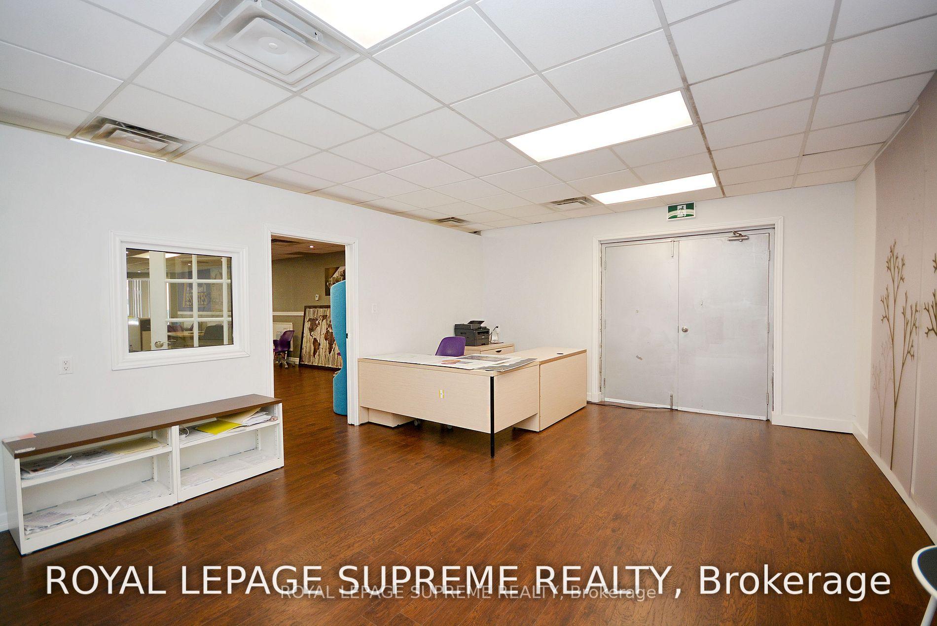 #45 - 2355 Derry Road Unit: 45