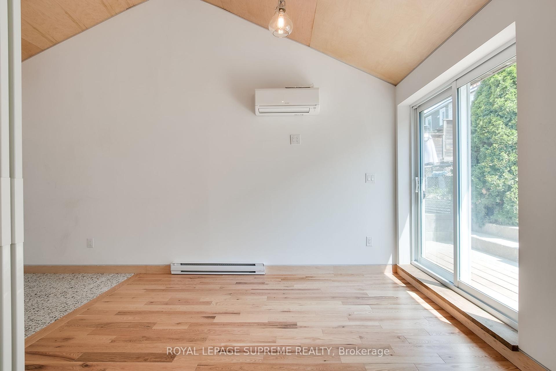 216 Silverthorn Avenue Laneway, Toronto W03 Unit: Laneway