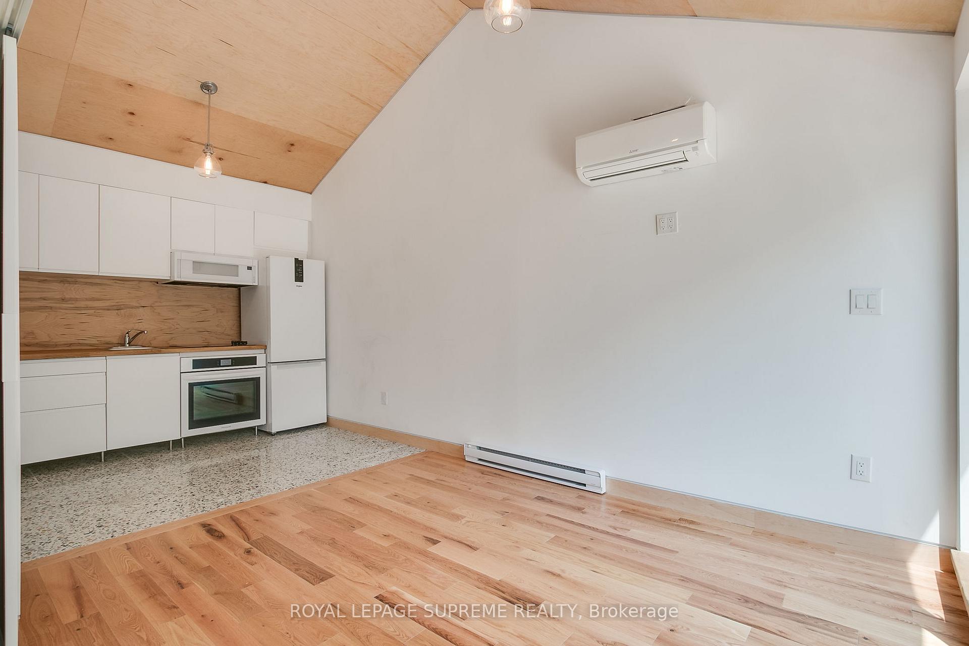 216 Silverthorn Avenue Laneway, Toronto W03 Unit: Laneway