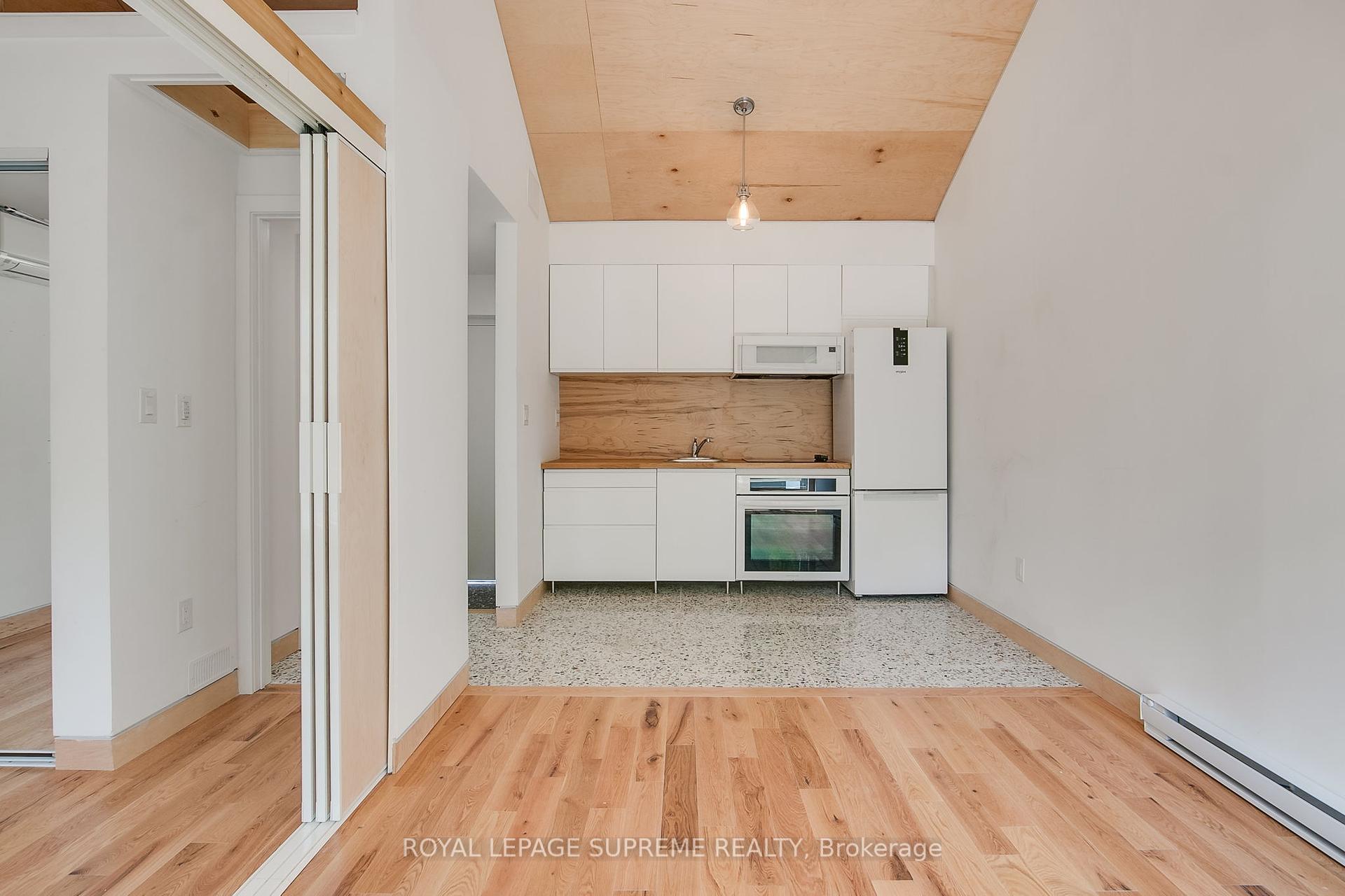 216 Silverthorn Avenue Laneway, Toronto W03 Unit: Laneway