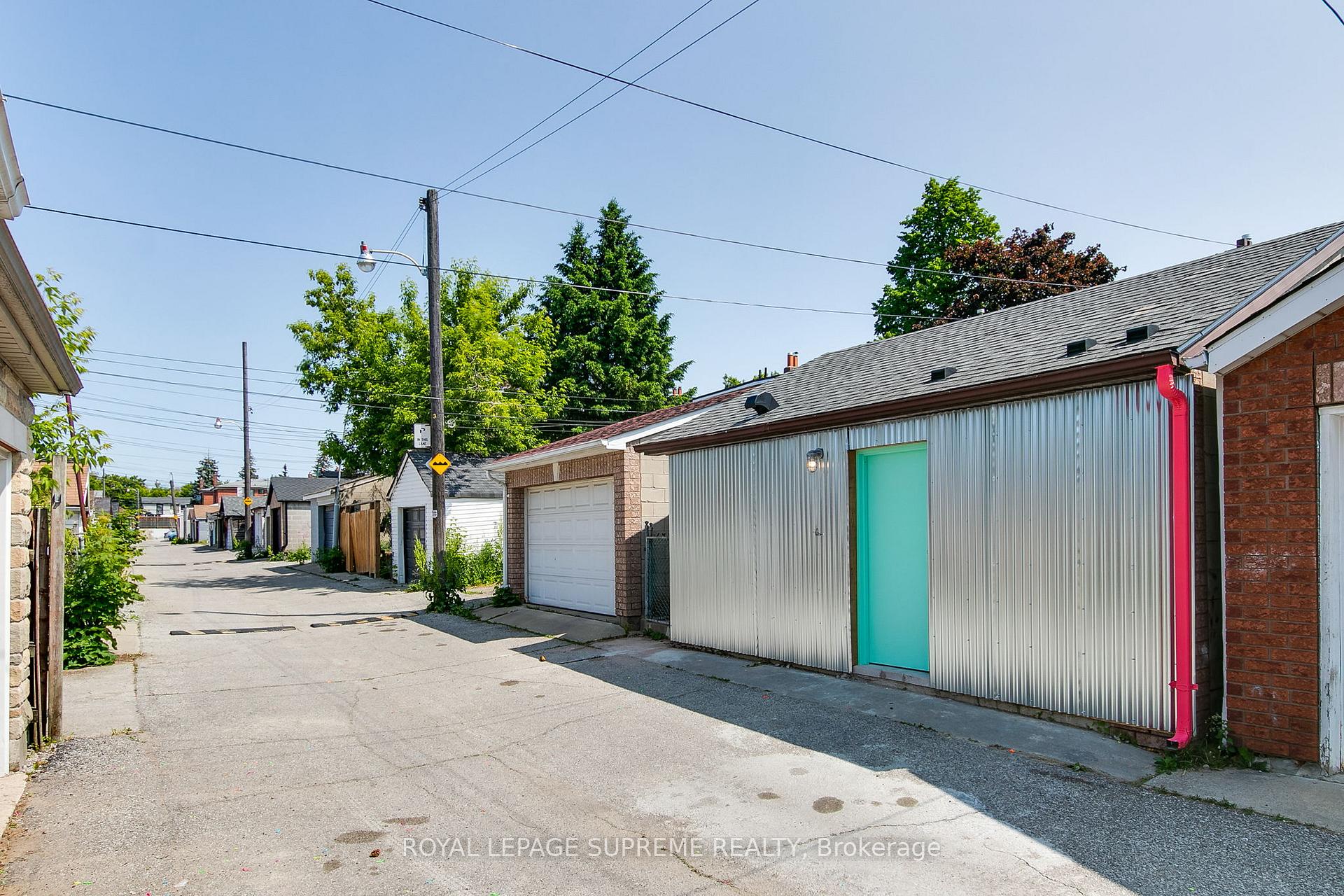 216 Silverthorn Avenue Laneway, Toronto W03 Unit: Laneway