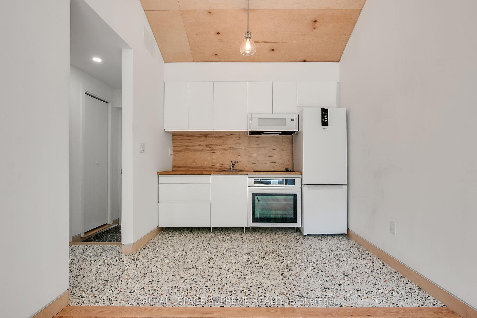 216 Silverthorn Avenue Laneway, Toronto W03 Unit: Laneway