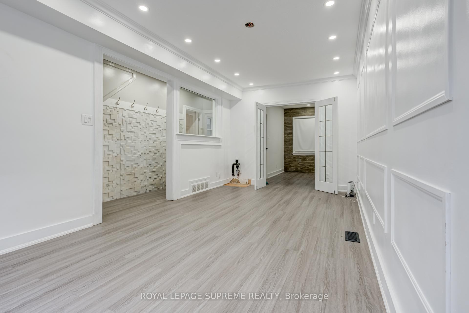 #1 - 118 Runnymede Road, Toronto Unit: 1