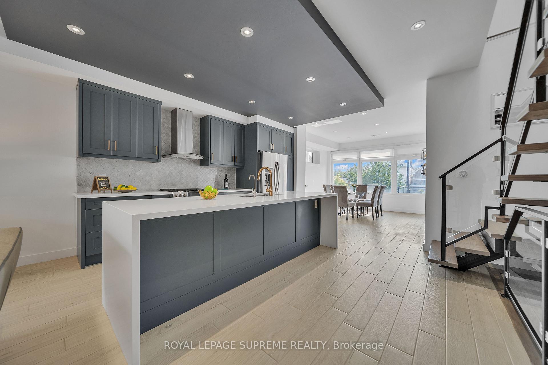 291 Gilbert Avenue, Toronto W03