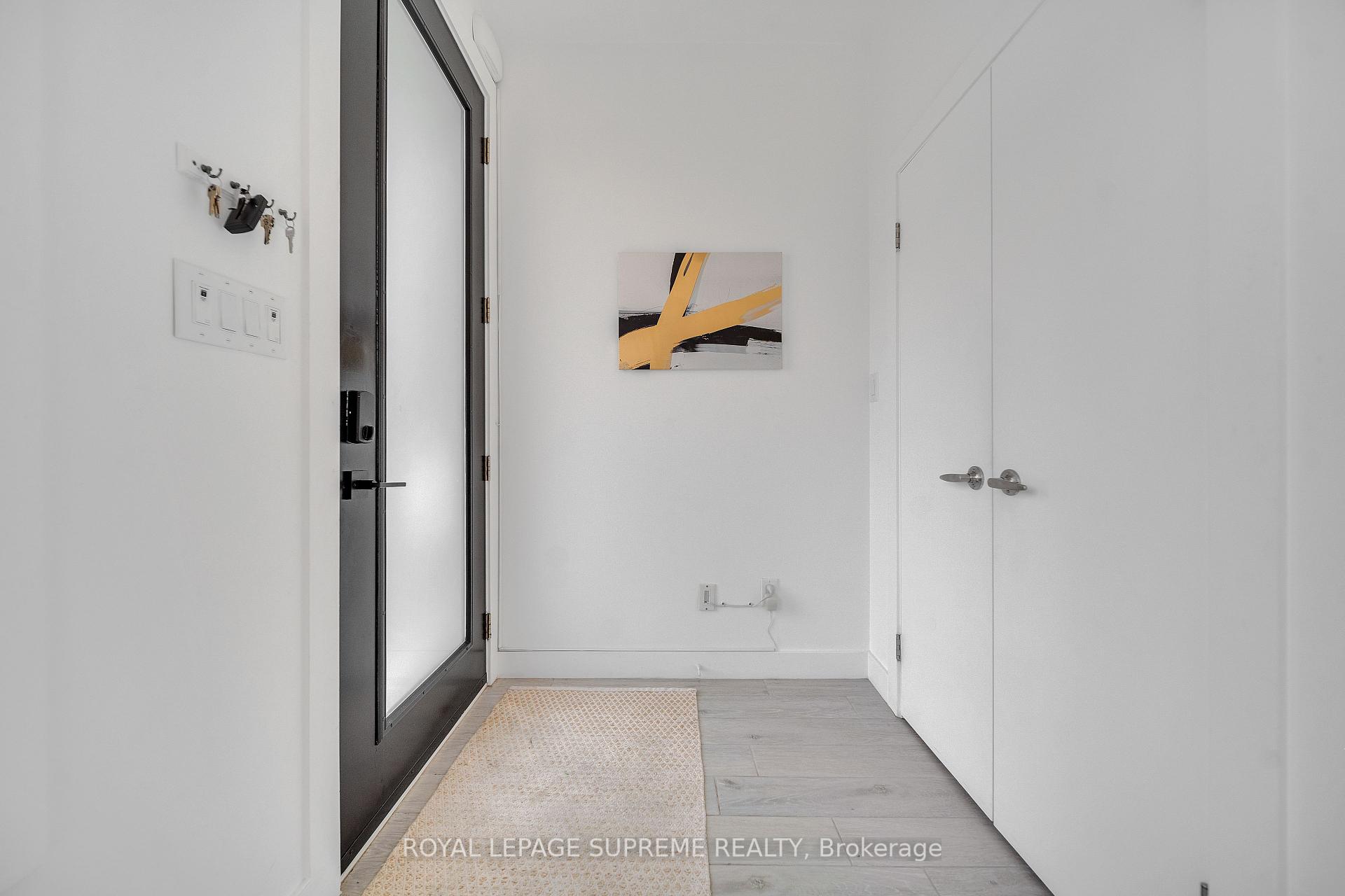291 Gilbert Avenue, Toronto W03