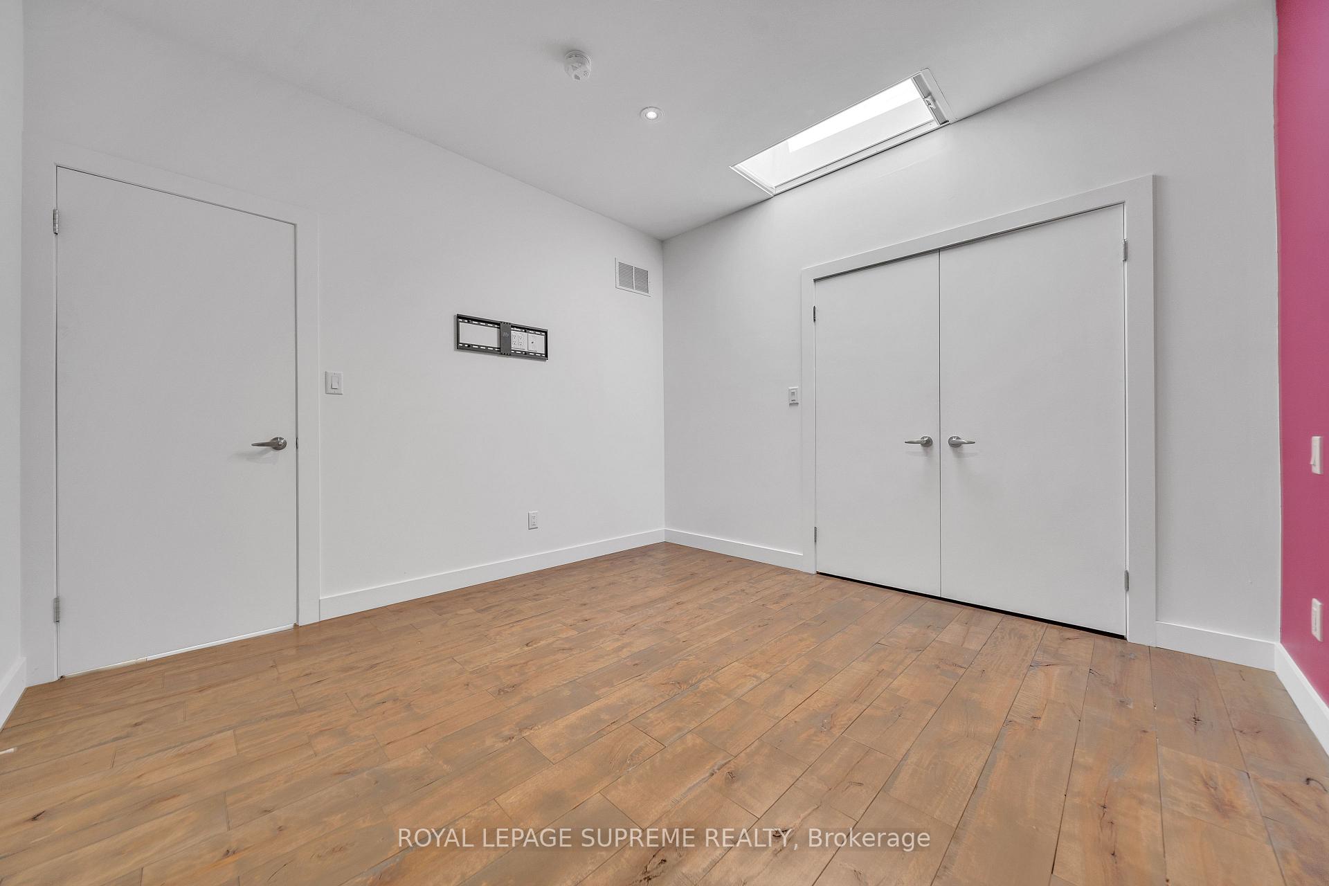 291 Gilbert Avenue, Toronto W03