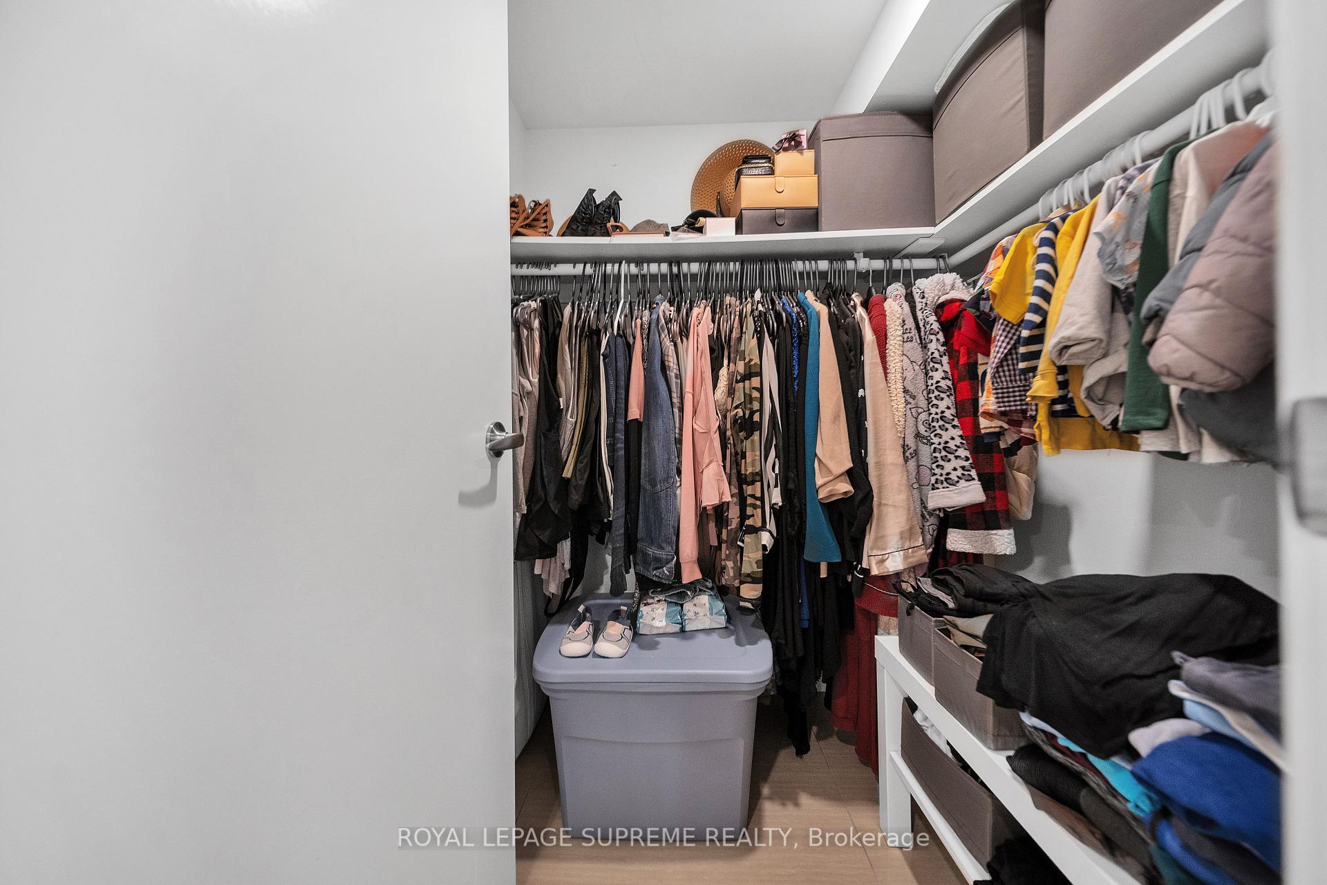 291 Gilbert Avenue, Toronto W03