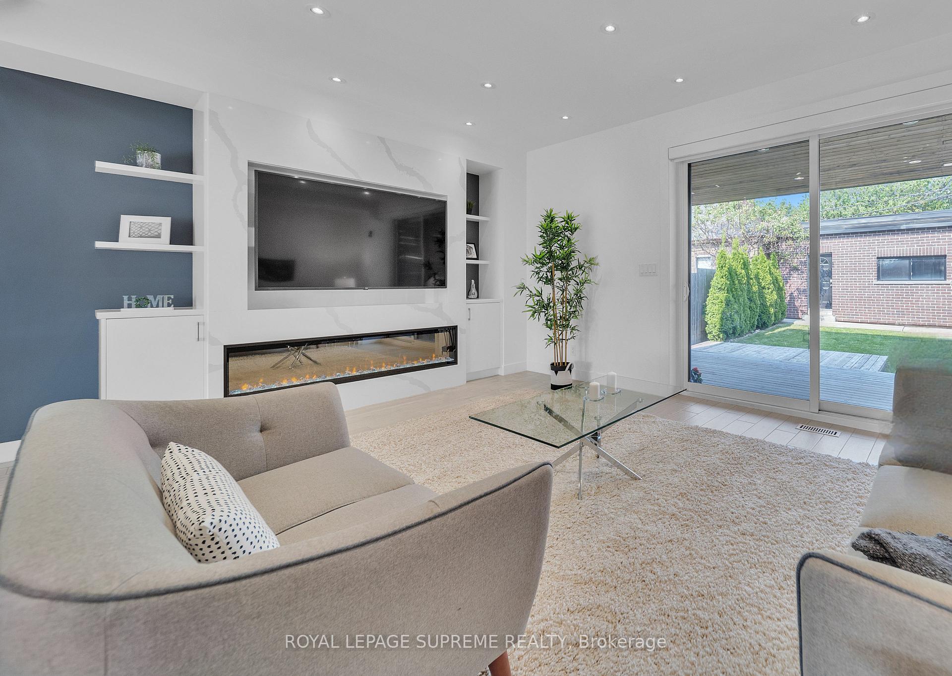 291 Gilbert Avenue, Toronto W03
