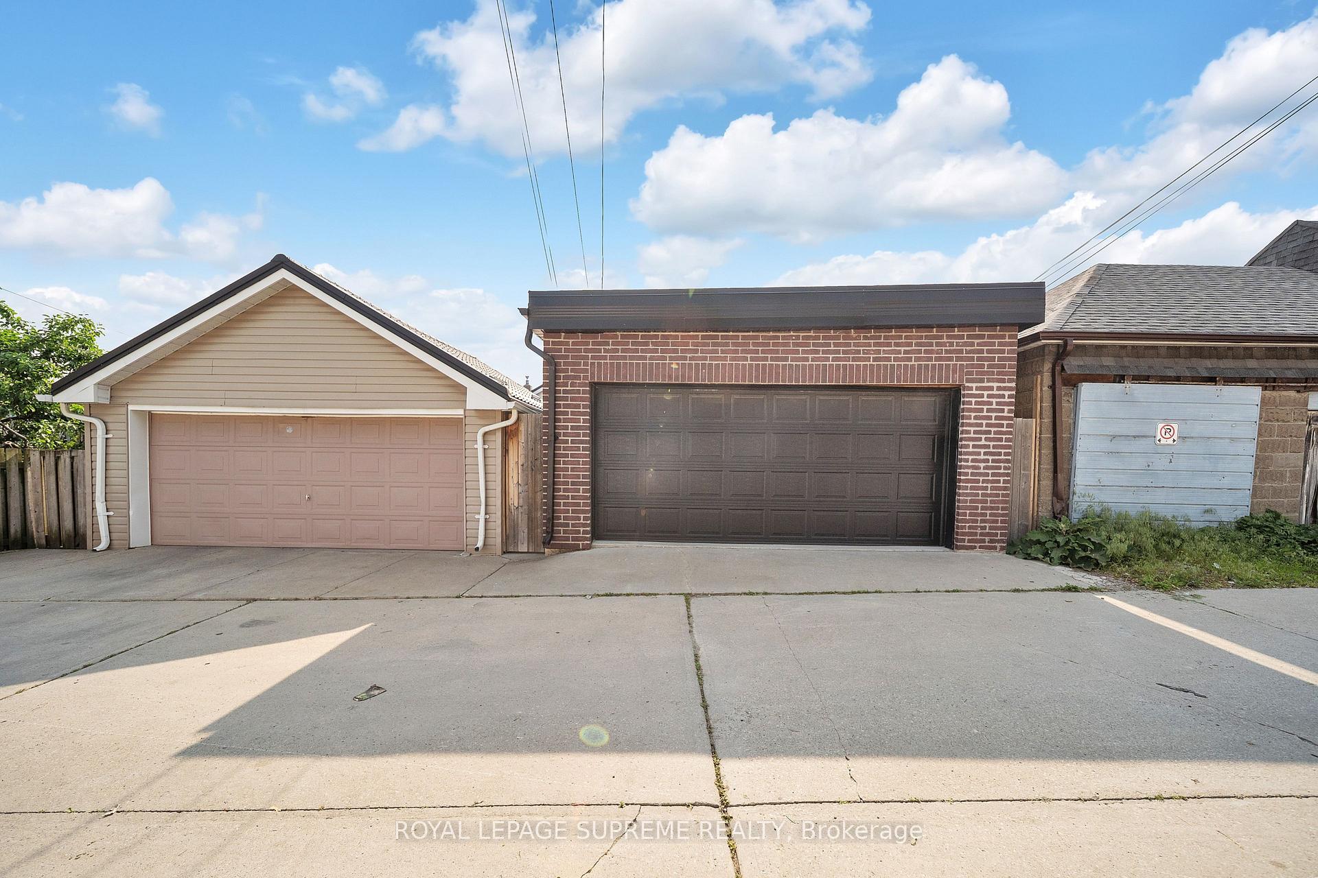 291 Gilbert Avenue, Toronto W03