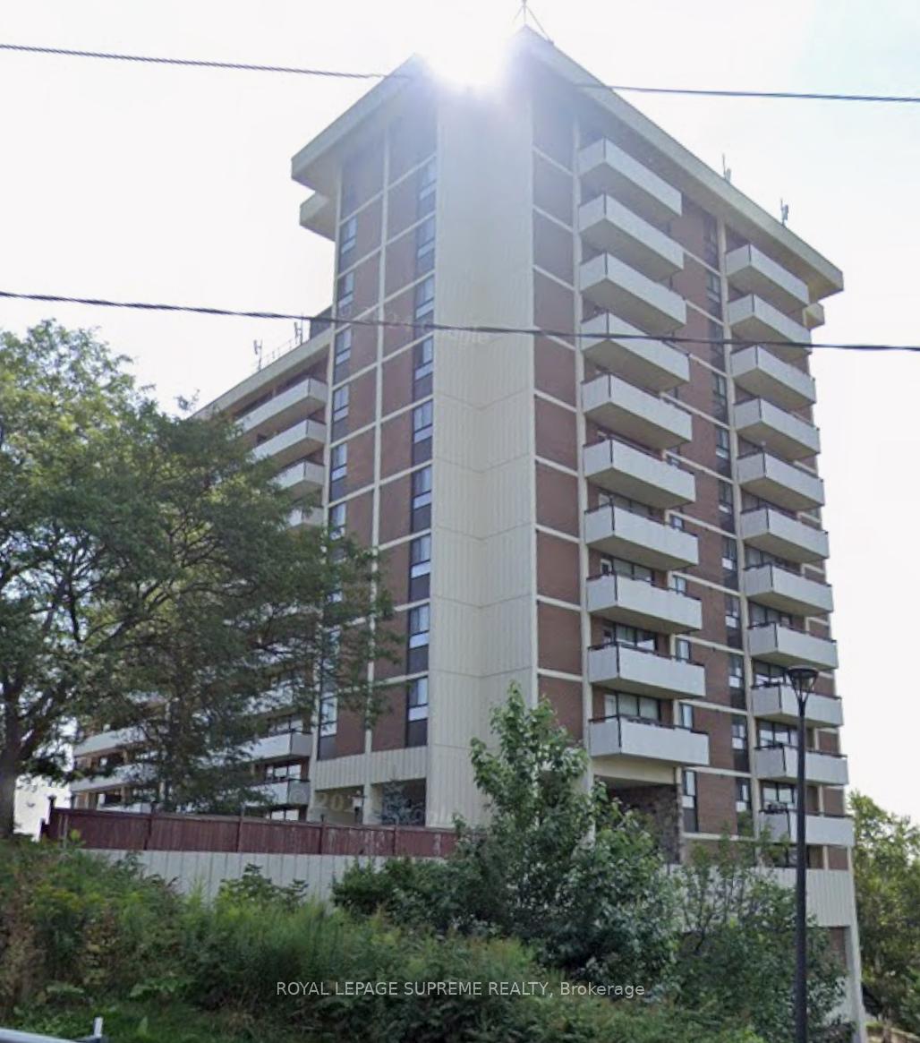 541 Blackthorn Avenue 1514, Toronto W03 Unit: 1514