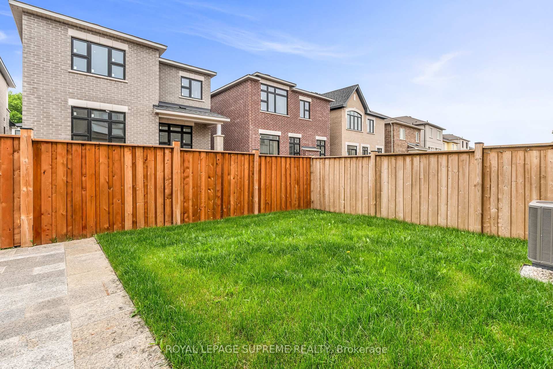 3473 Post Road