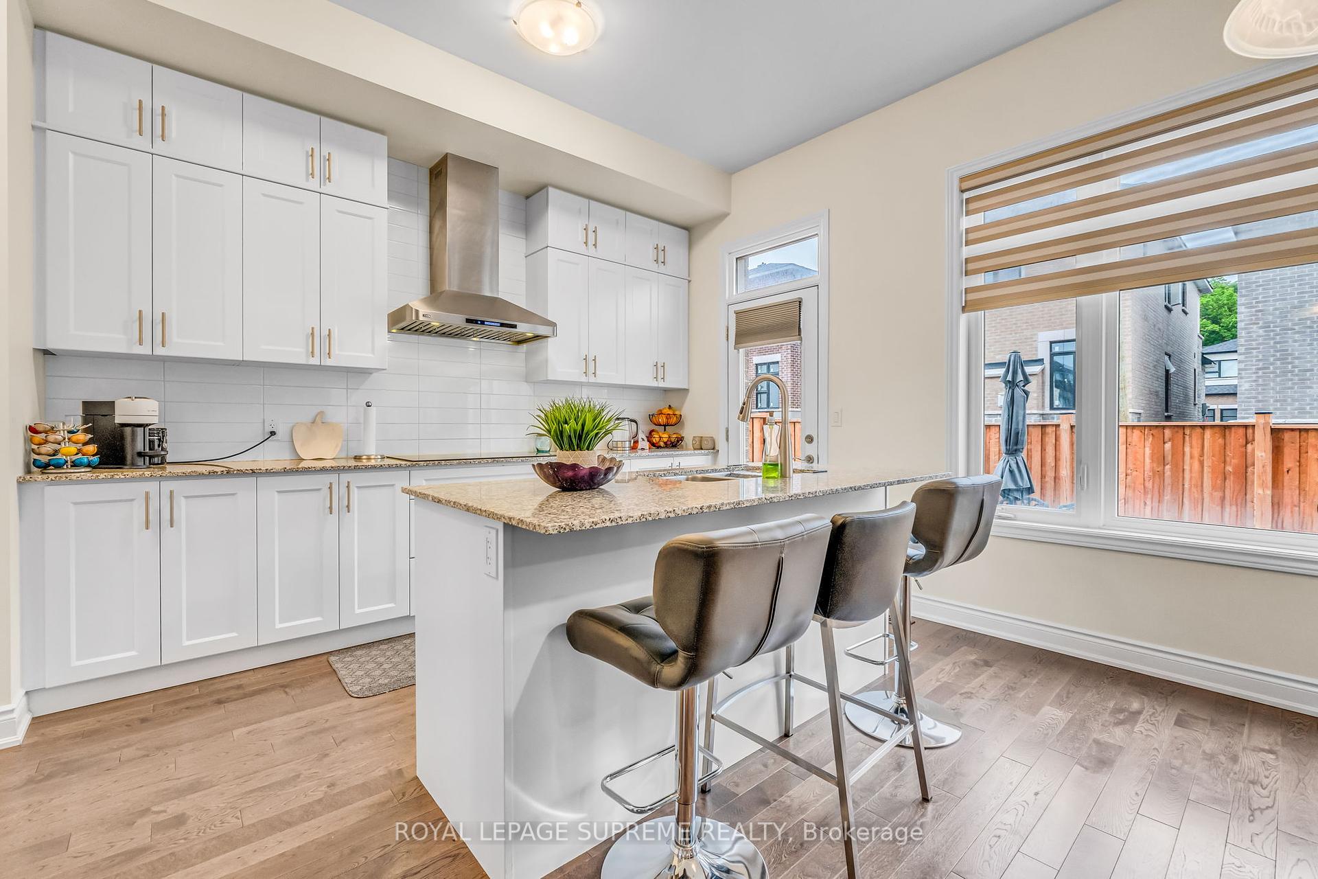 3473 Post Road