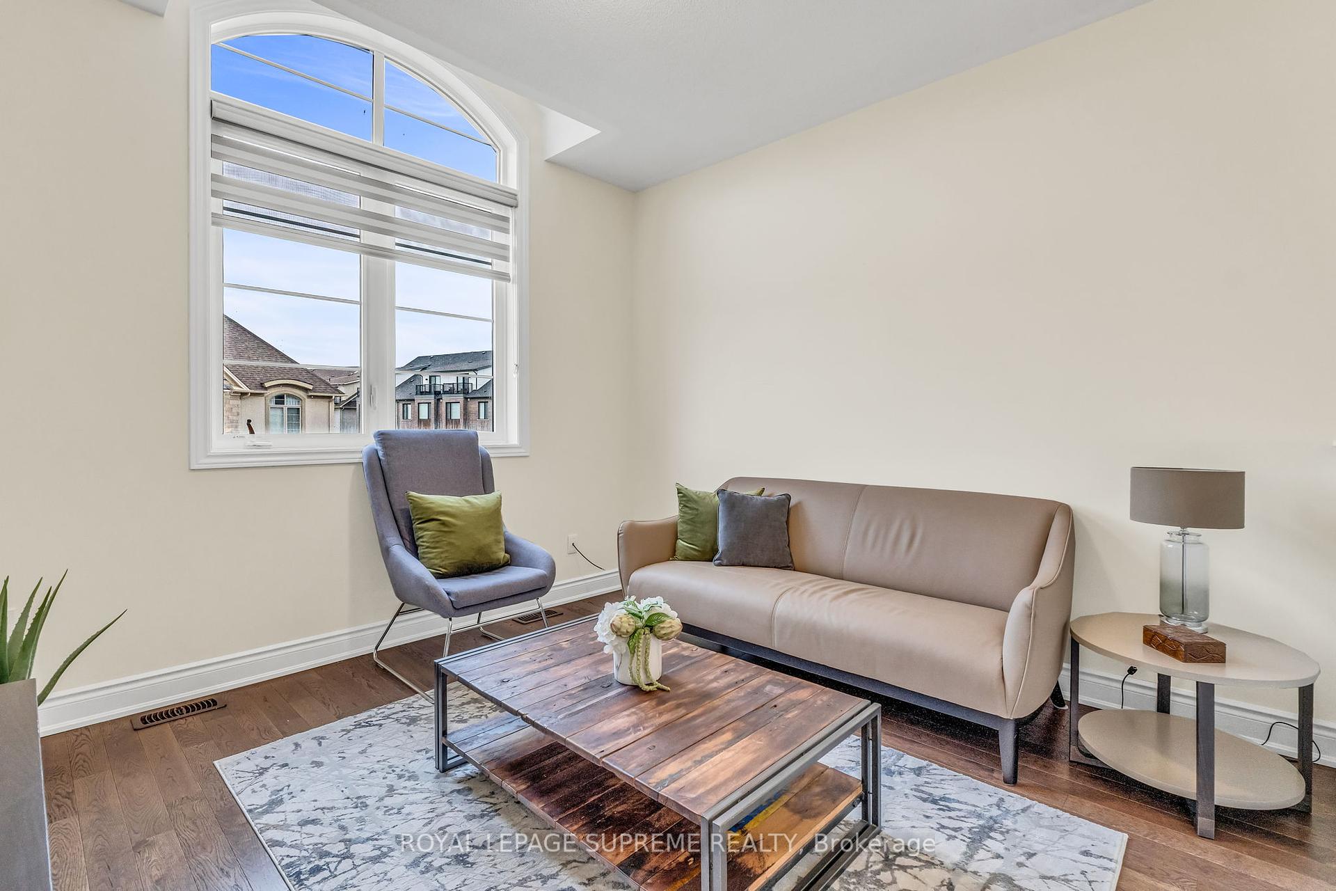 3473 Post Road