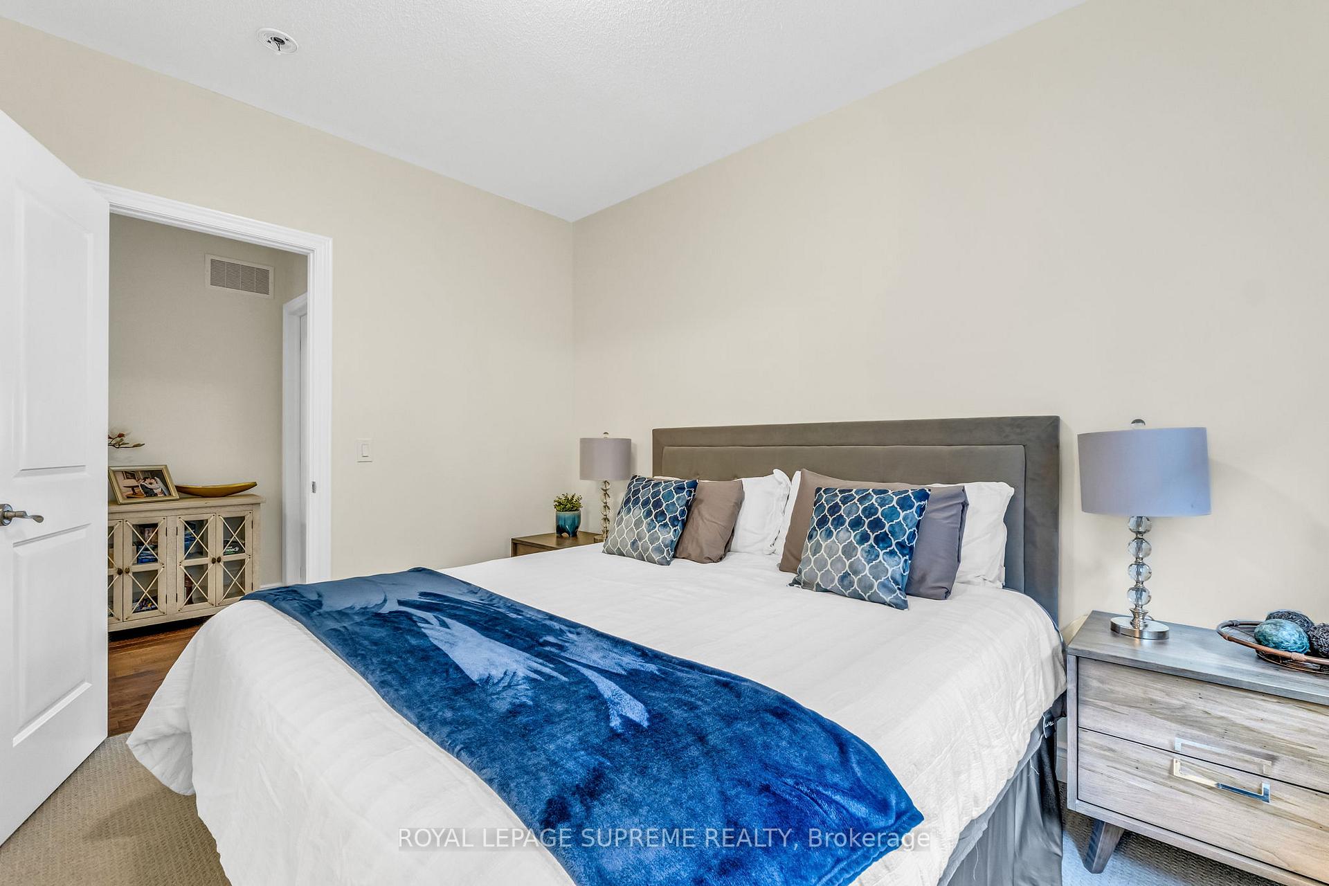 3473 Post Road