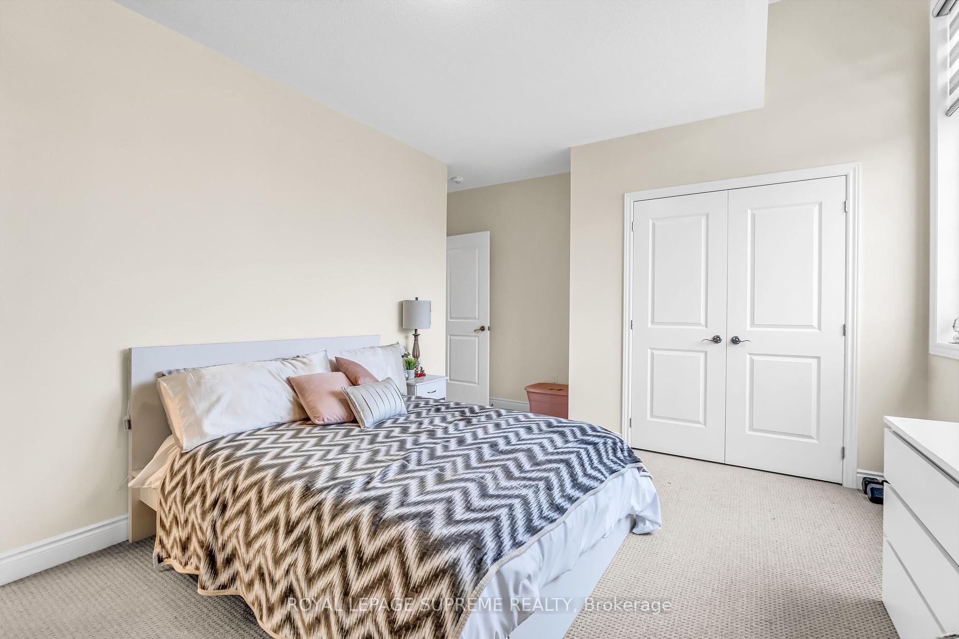 3473 Post Road