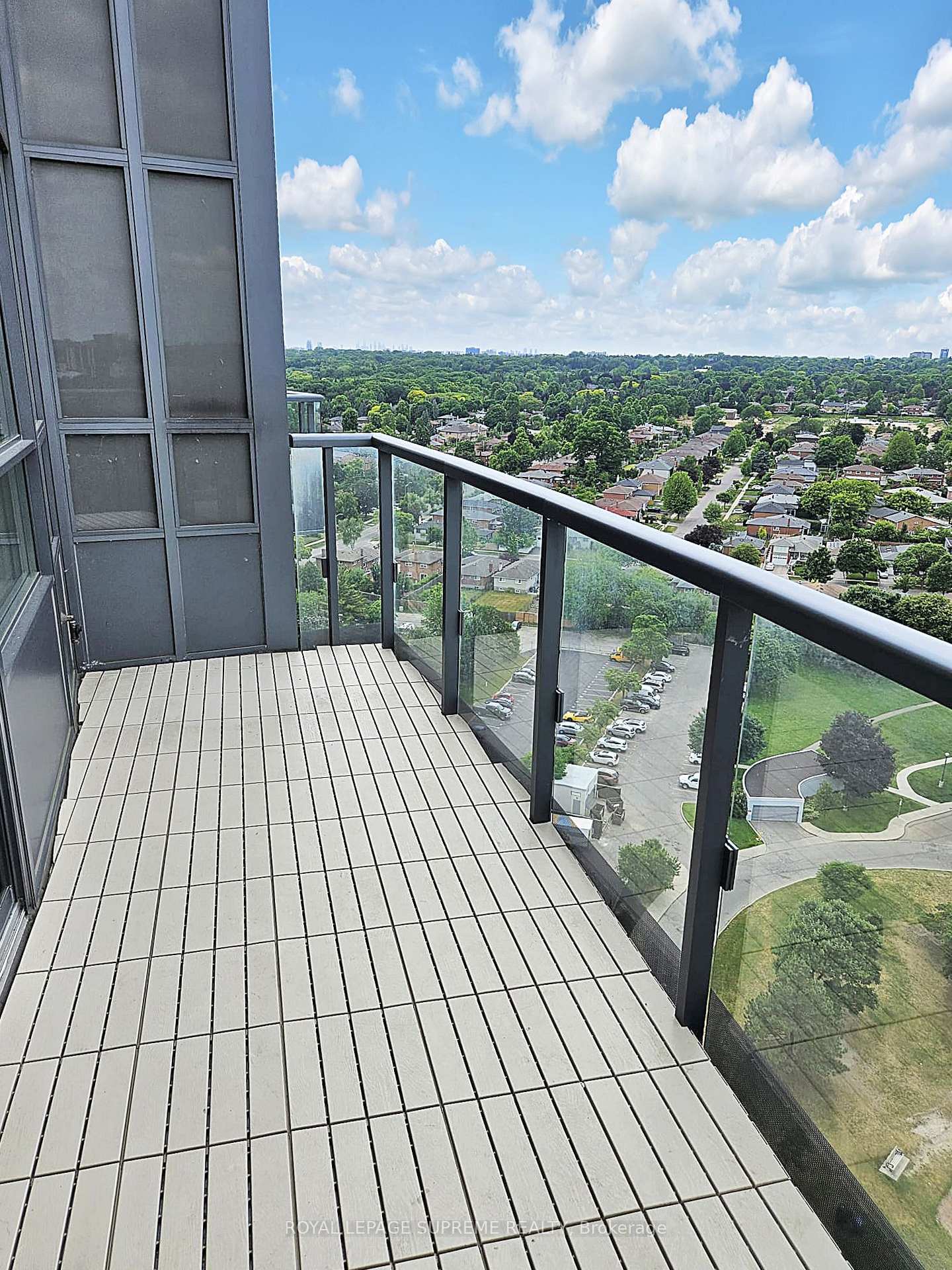 #1906 - 25 Fontenay Court, Toronto Unit: 1906