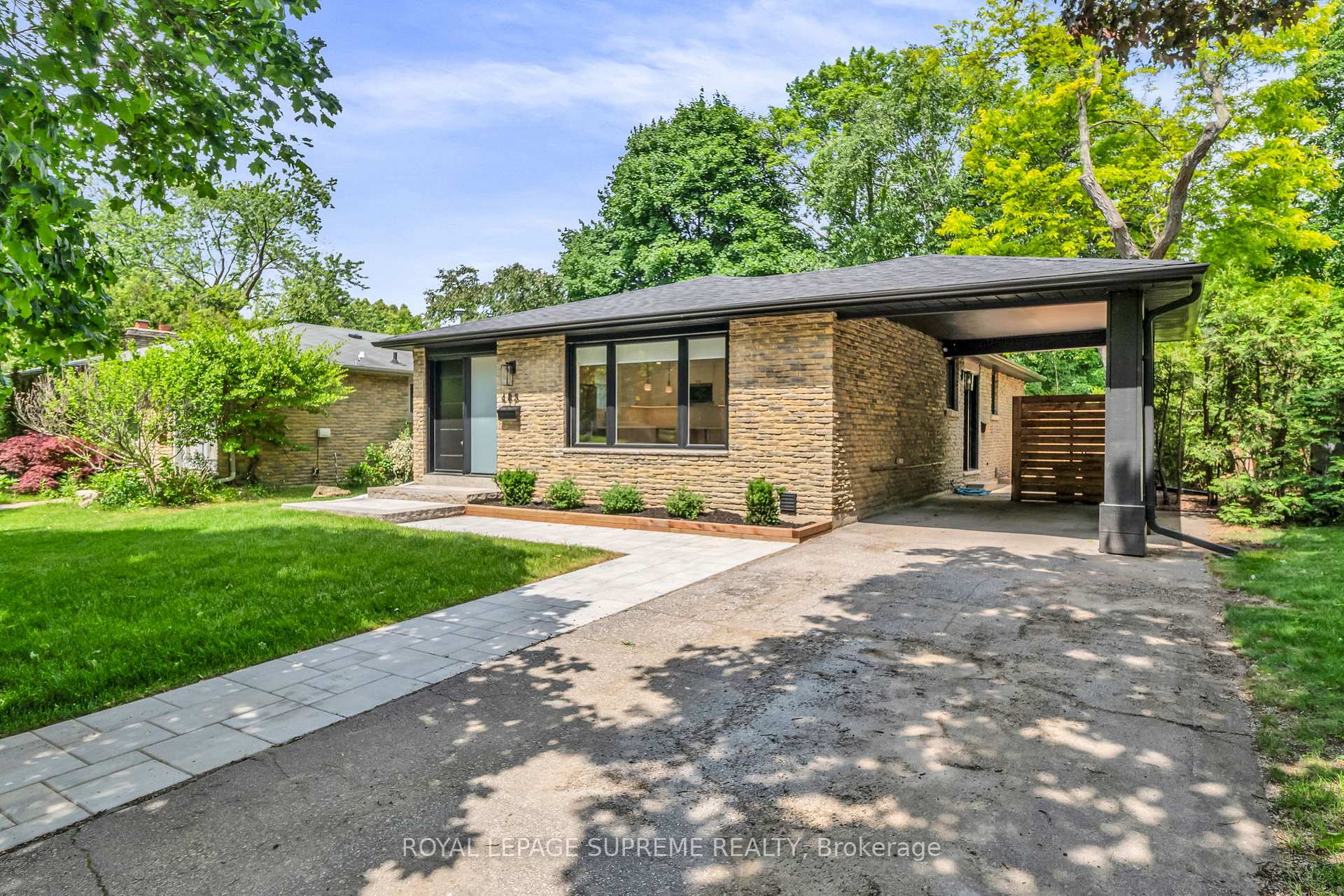 #Upper - 485 Anthony Drive Unit: Upper