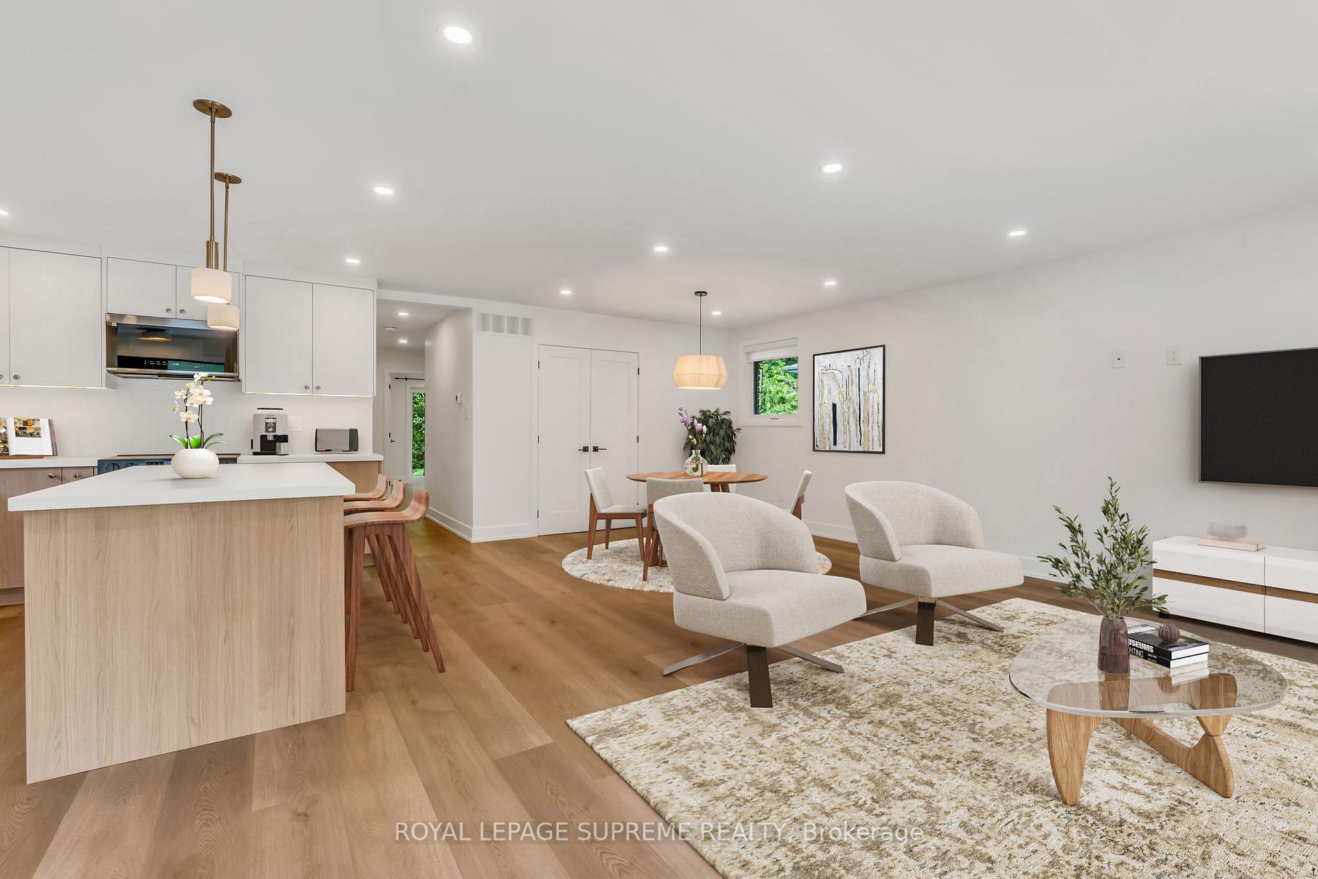 #Upper - 485 Anthony Drive Unit: Upper