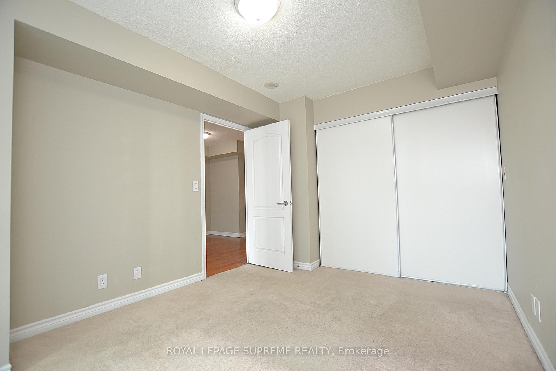 #1007 - 1 Elm Drive Unit: 1007